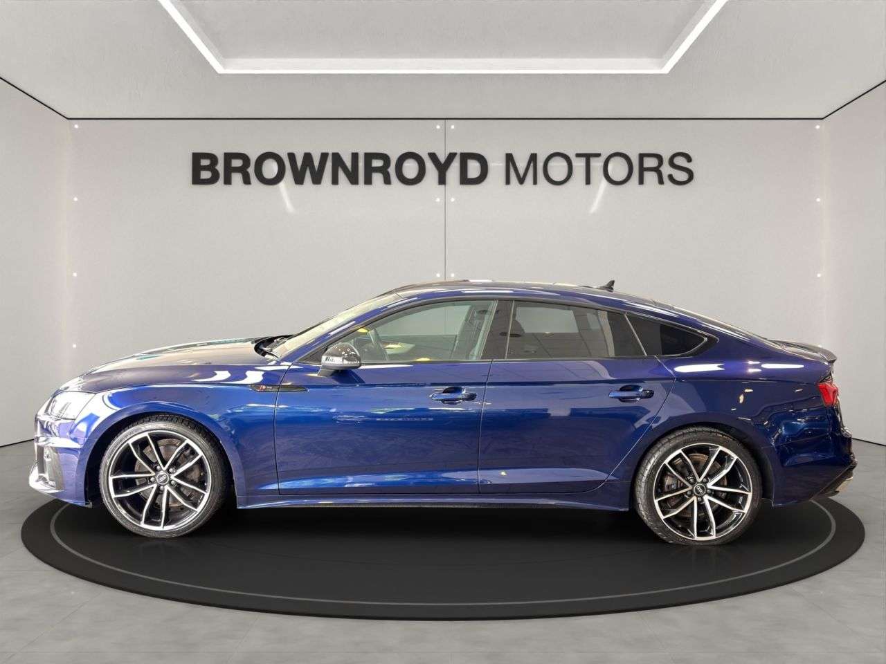 2021 AUDI A5 2021 AUDI A5