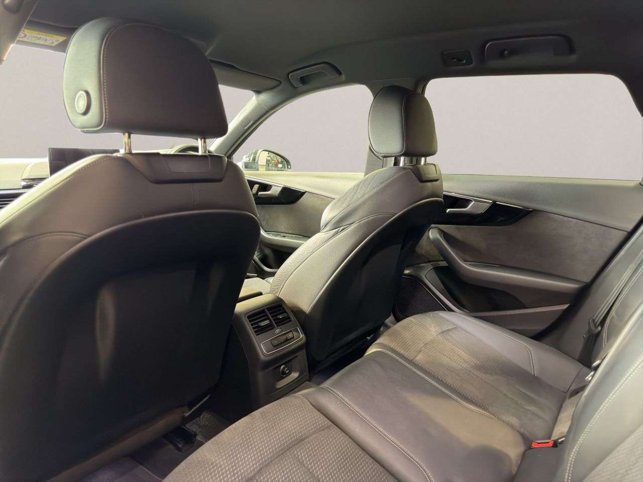 2022 AUDI A4 AVANT 2022 AUDI A4 AVANT