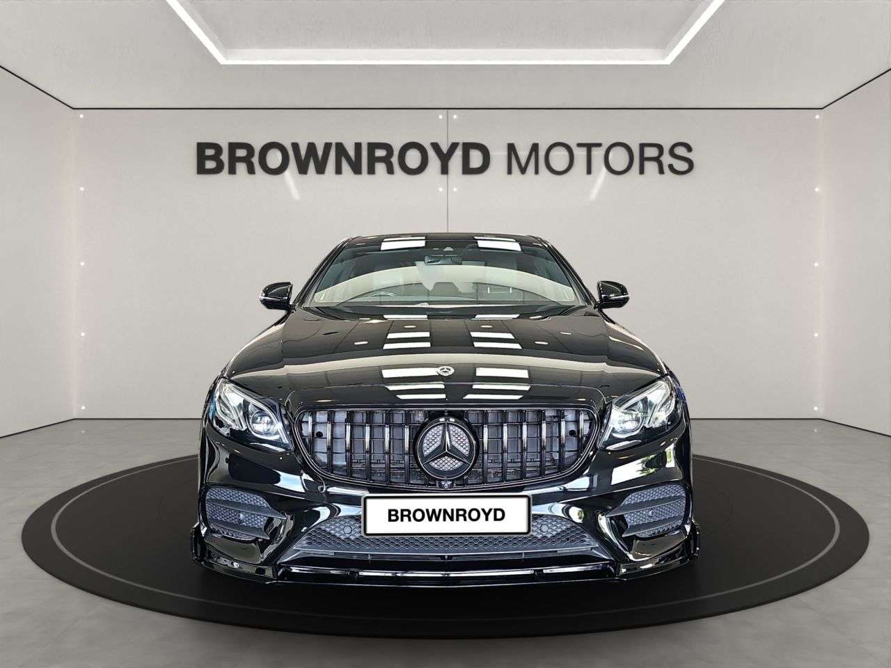 A 2019 MERCEDES-BENZ E-CLASS 2.0 E220d AMG Line Night Edition (Premium) Saloon 4dr Diesel G-Tronic+ Euro A 2019 MERCEDES-BENZ E-CLASS 2.0 E220d AMG Line Night Edition (Premium) Saloon 4dr Diesel G-Tronic+ Euro