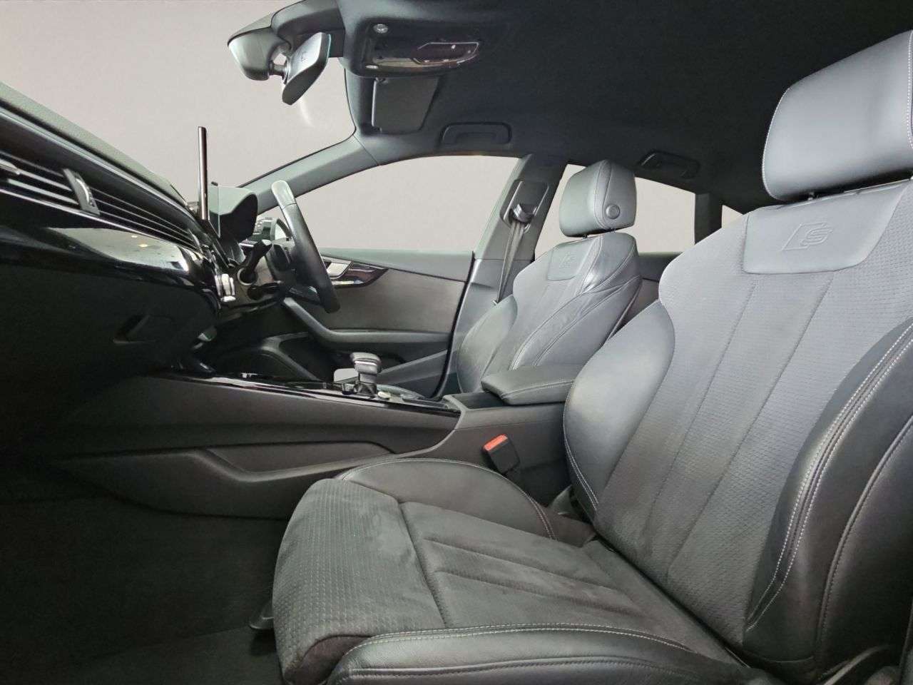 2022 AUDI A5 2022 AUDI A5