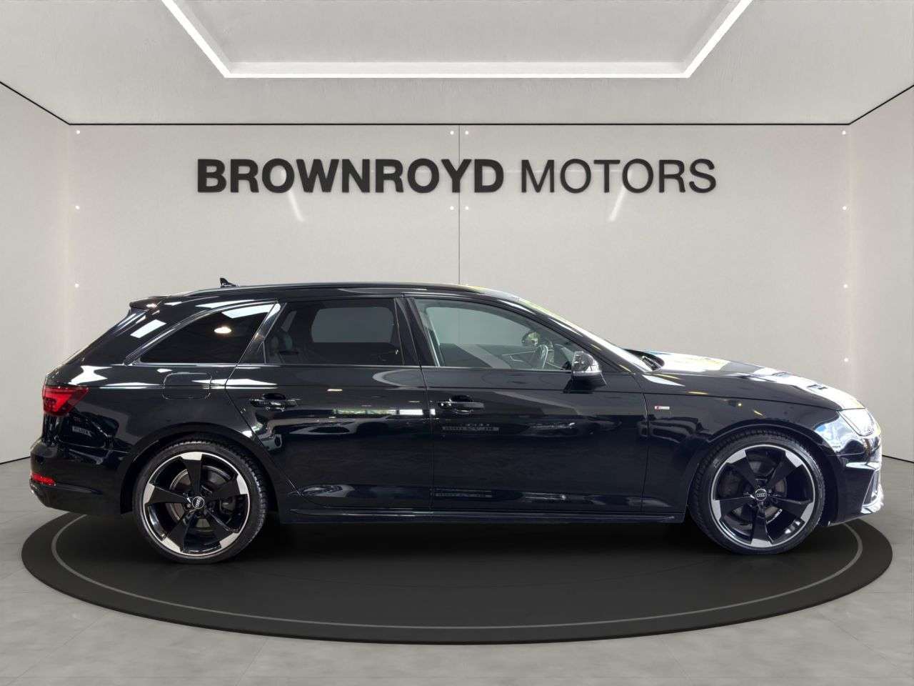 2019 AUDI A4 AVANT 2019 AUDI A4 AVANT