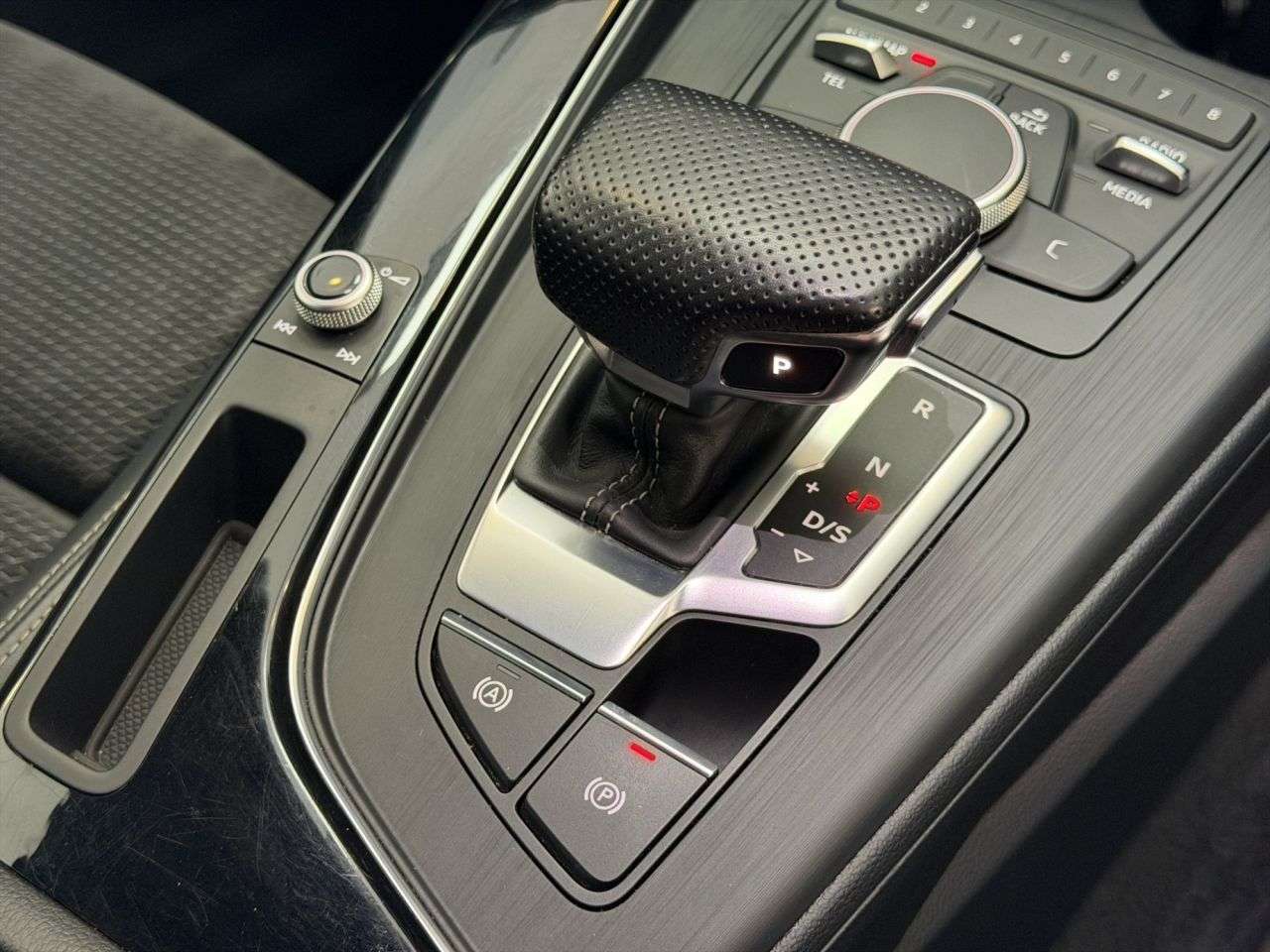 2019 AUDI A4 AVANT 2019 AUDI A4 AVANT