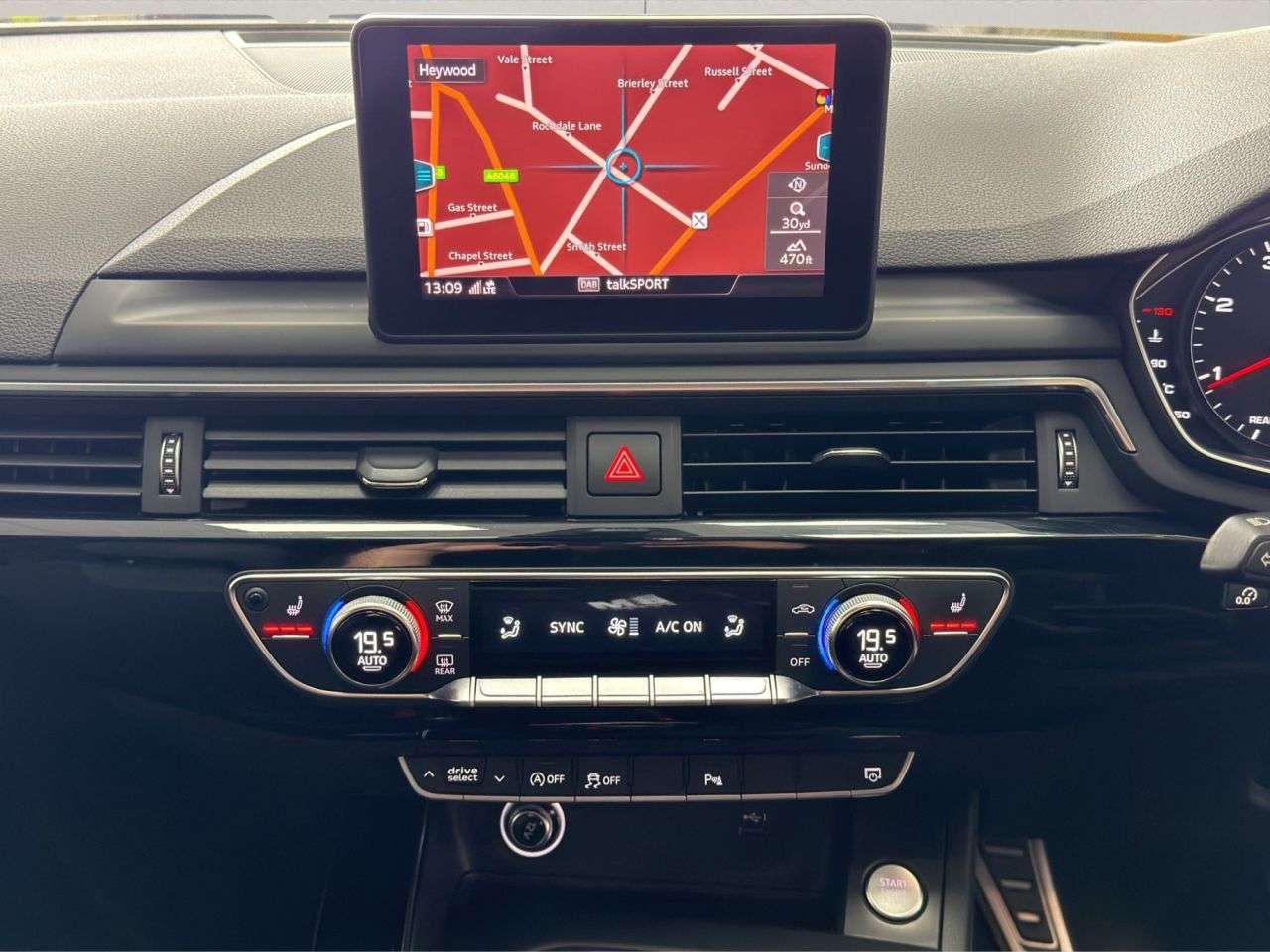 2019 AUDI A4 AVANT 2019 AUDI A4 AVANT
