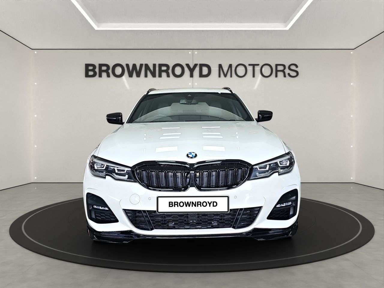 A 2022 BMW 3 SERIES 2.0 320d MHT M Sport Touring 5dr Diesel Hybrid Auto xDrive Euro 6 (s/s) (19 A 2022 BMW 3 SERIES 2.0 320d MHT M Sport Touring 5dr Diesel Hybrid Auto xDrive Euro 6 (s/s) (19