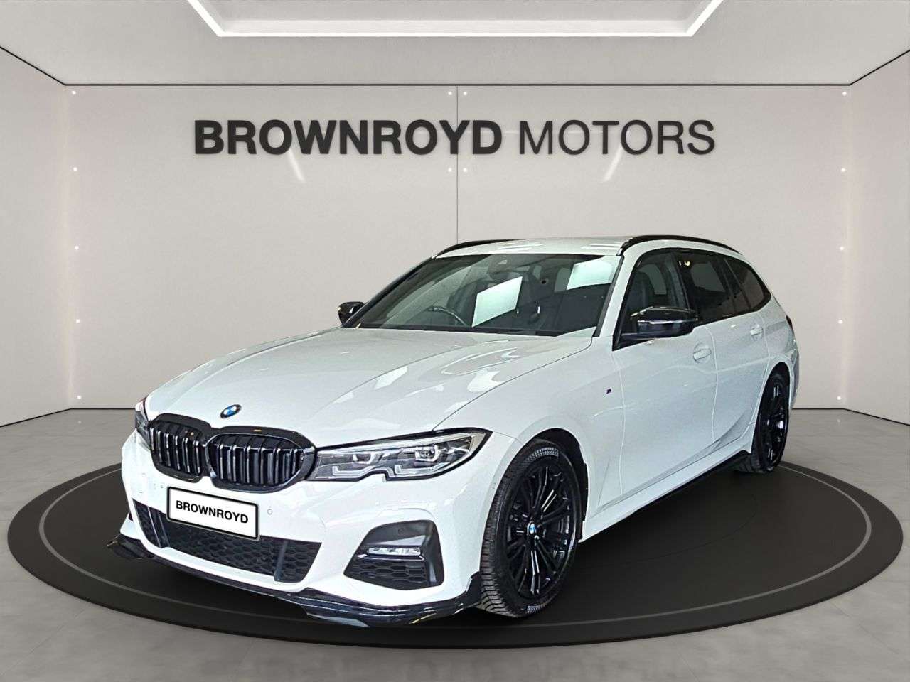 A 2022 BMW 3 SERIES 2.0 320d MHT M Sport Touring 5dr Diesel Hybrid Auto xDrive Euro 6 (s/s) (19 A 2022 BMW 3 SERIES 2.0 320d MHT M Sport Touring 5dr Diesel Hybrid Auto xDrive Euro 6 (s/s) (19