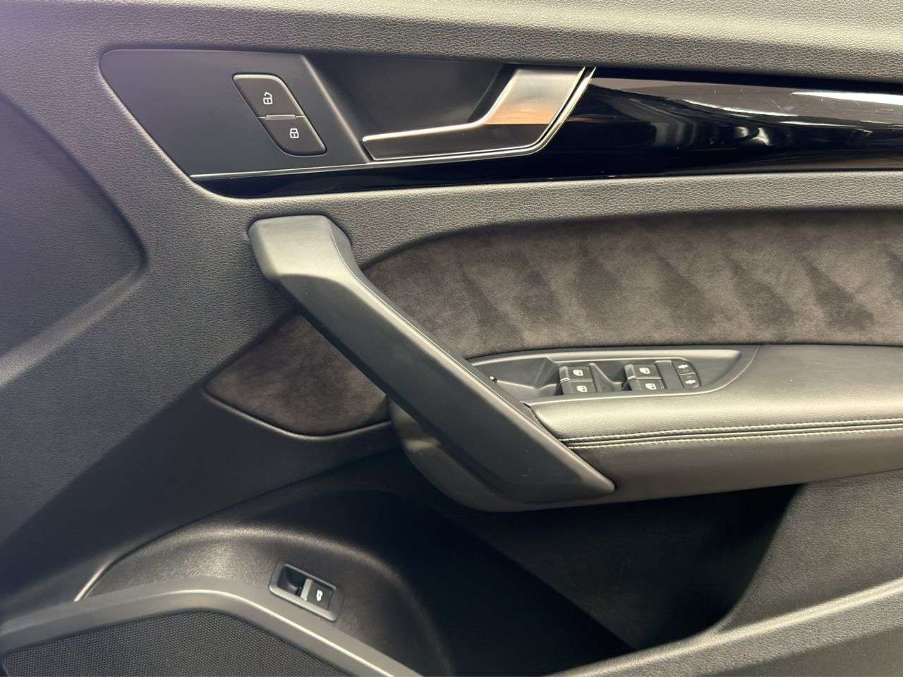 2018 AUDI SQ5 2018 AUDI SQ5