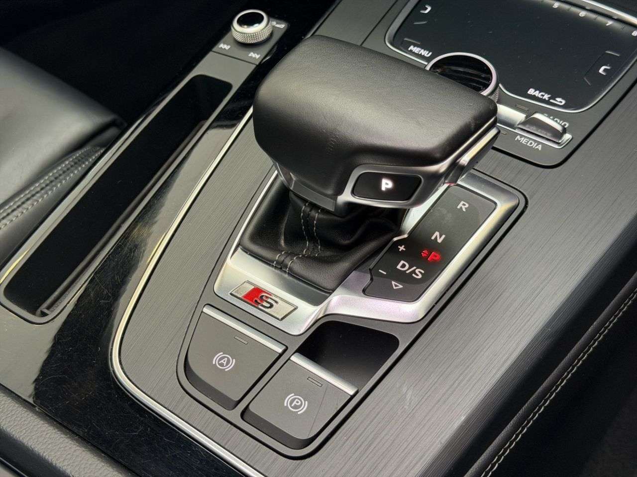 2018 AUDI SQ5 2018 AUDI SQ5