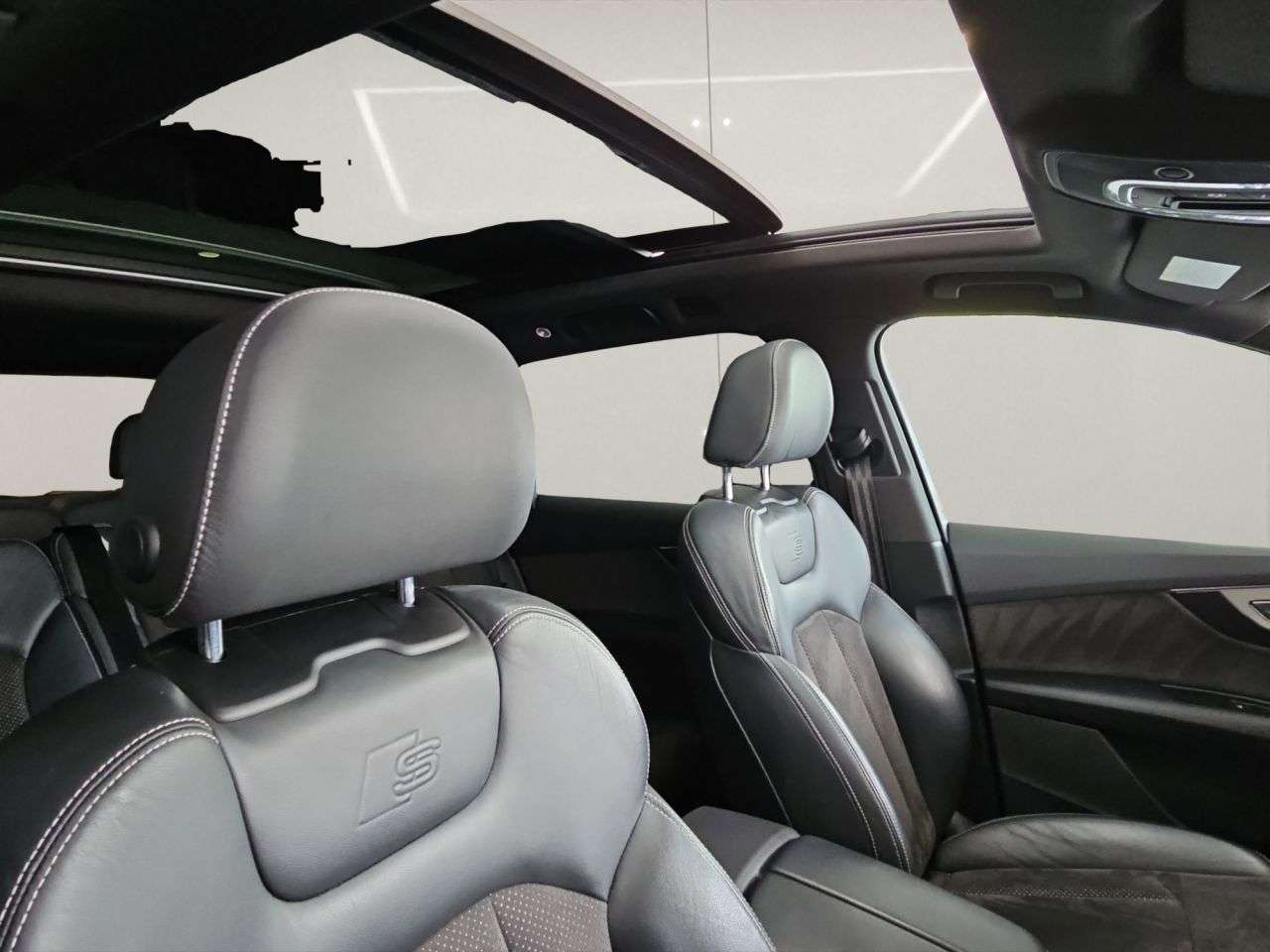2018 AUDI Q7 2018 AUDI Q7