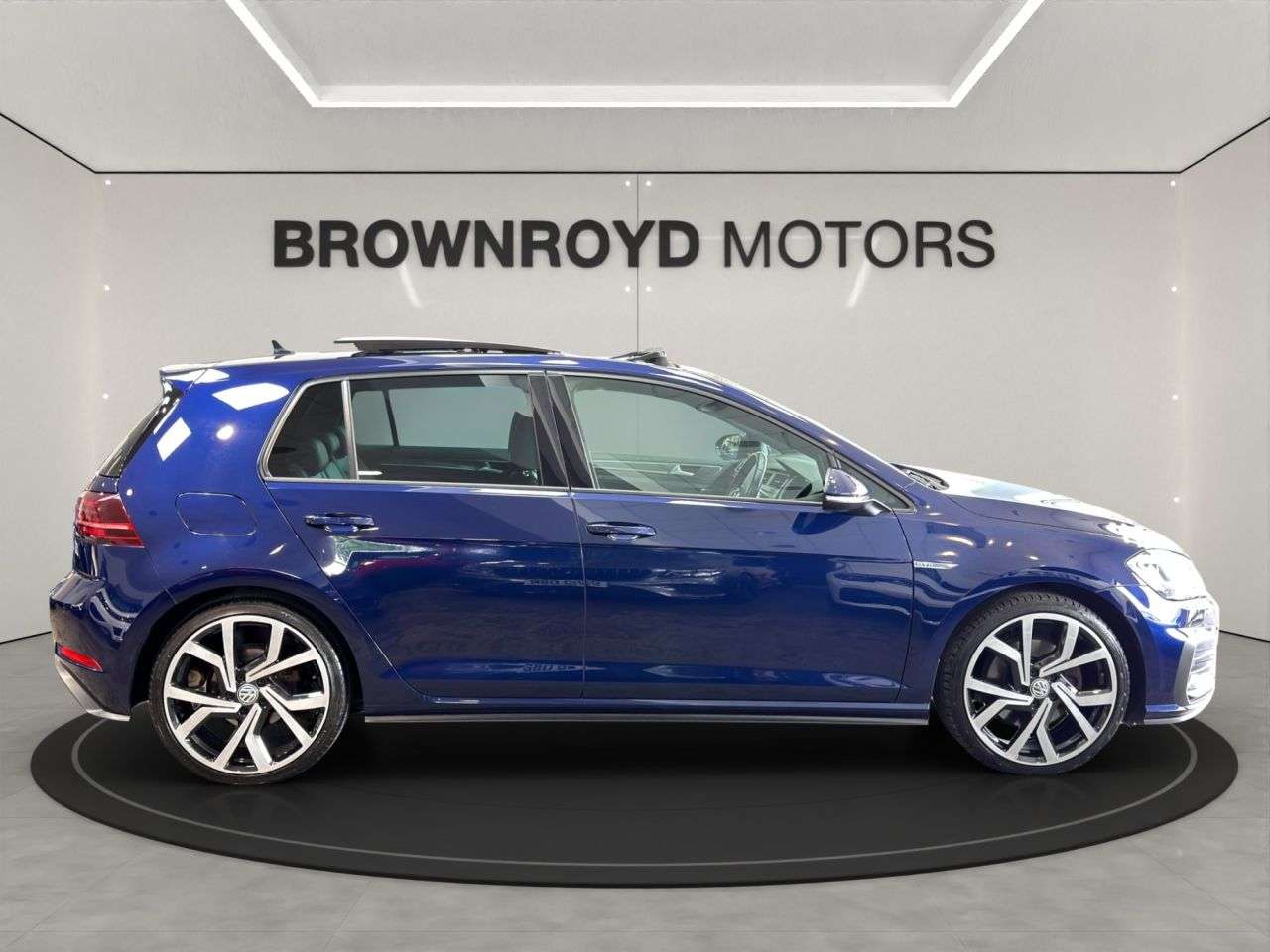2019 VOLKSWAGEN GOLF 2019 VOLKSWAGEN GOLF