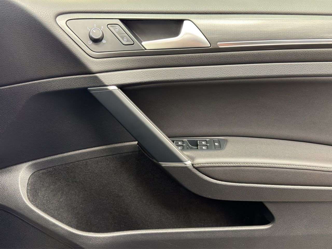 2019 VOLKSWAGEN GOLF 2019 VOLKSWAGEN GOLF