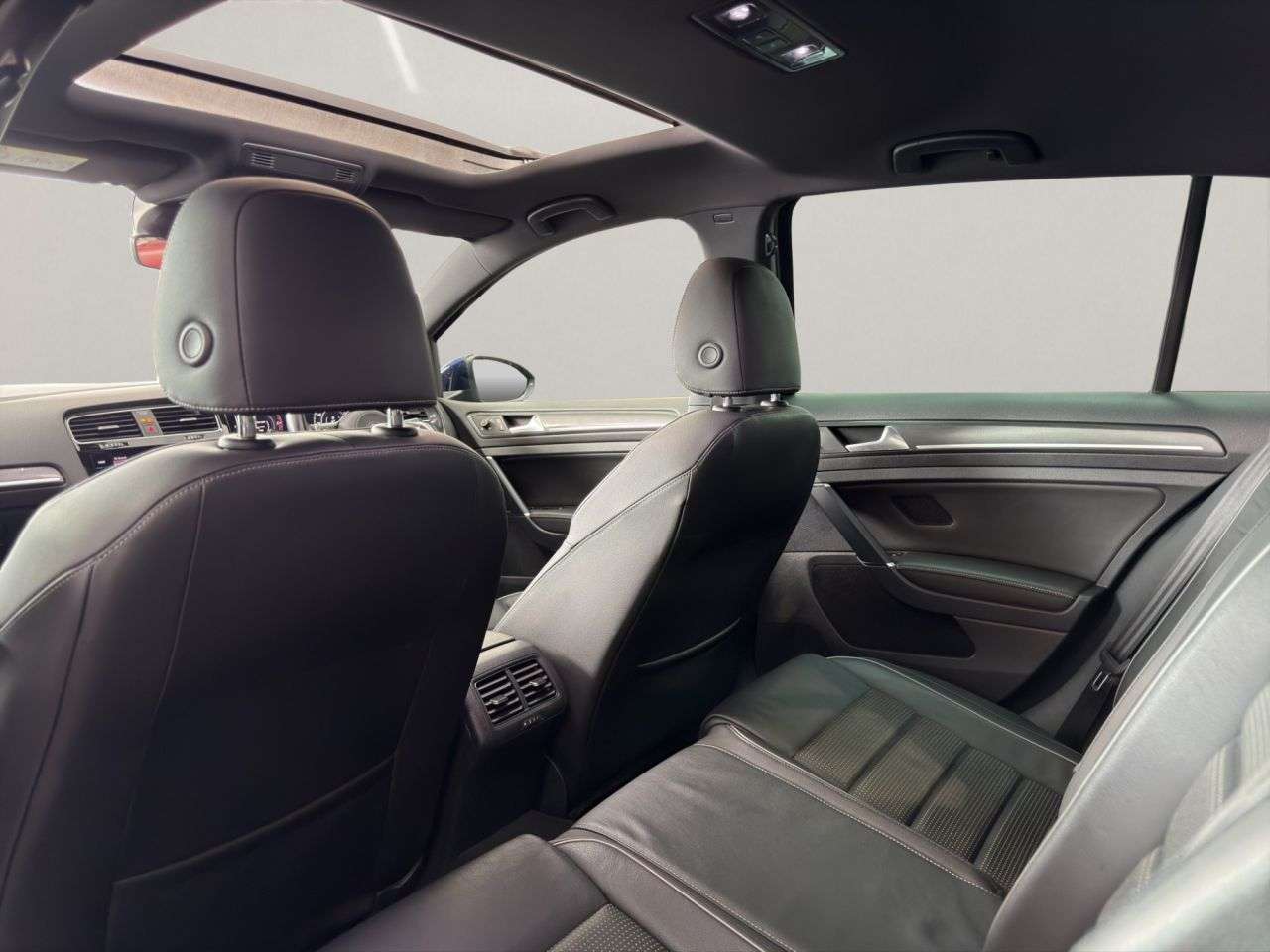 2019 VOLKSWAGEN GOLF 2019 VOLKSWAGEN GOLF