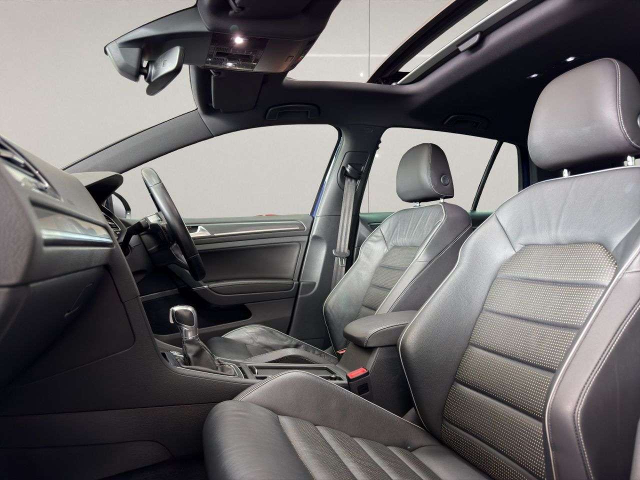 2019 VOLKSWAGEN GOLF 2019 VOLKSWAGEN GOLF