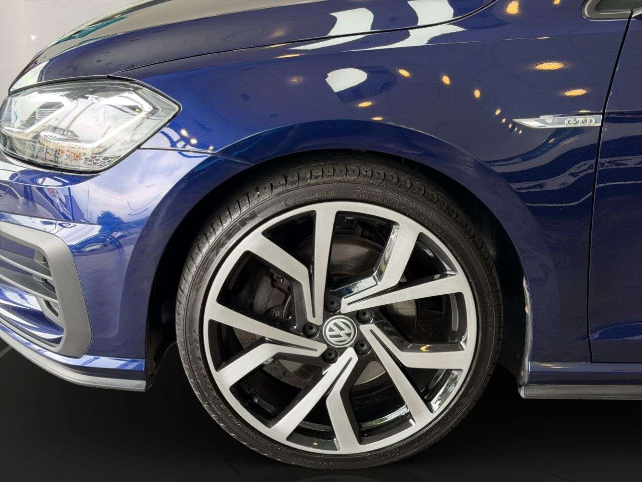 2019 VOLKSWAGEN GOLF 2019 VOLKSWAGEN GOLF