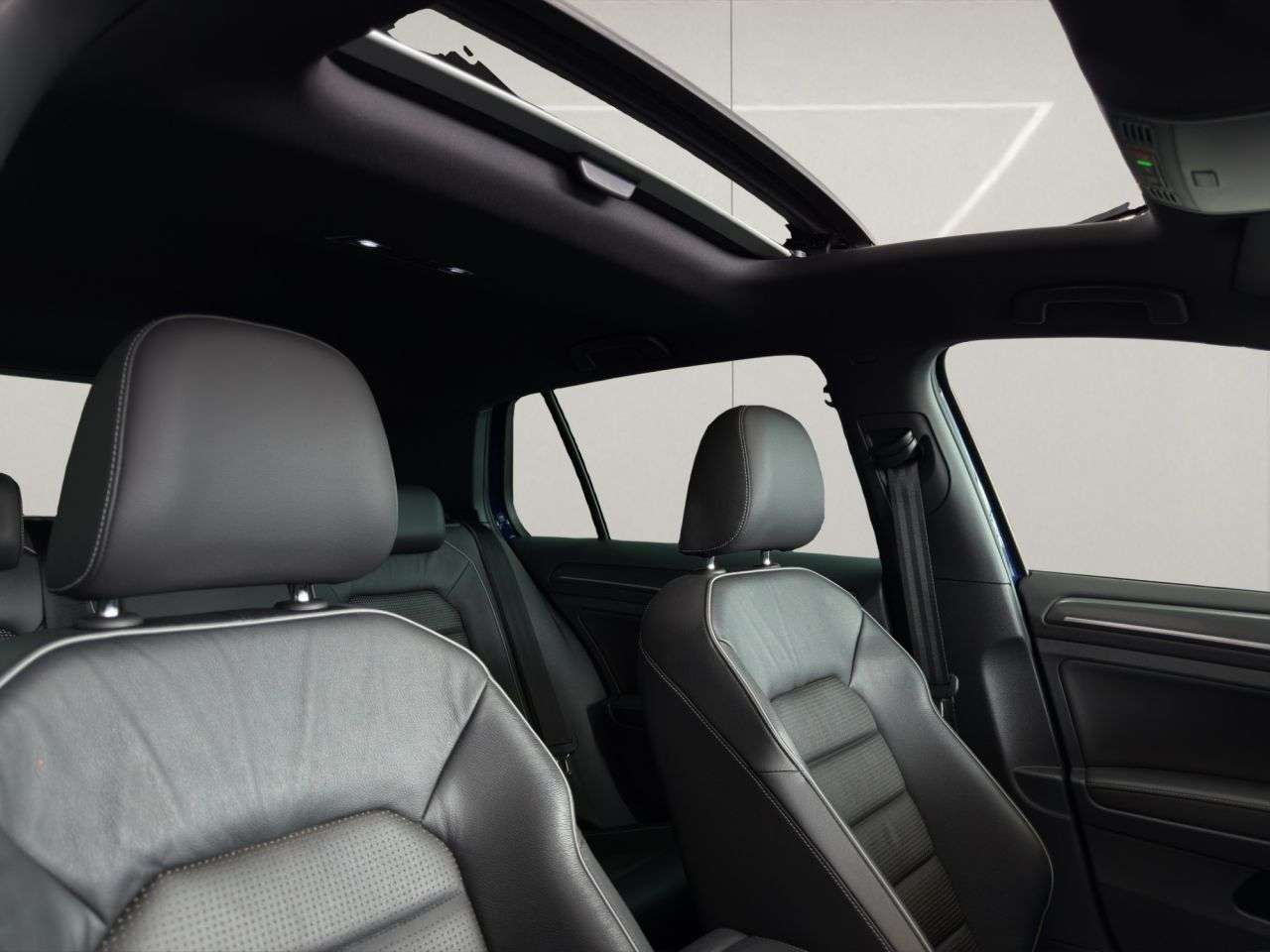 2019 VOLKSWAGEN GOLF 2019 VOLKSWAGEN GOLF