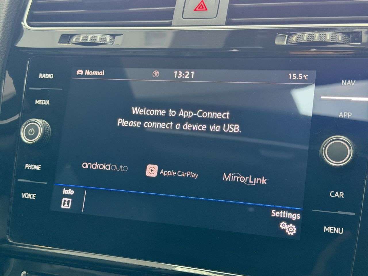 2019 VOLKSWAGEN GOLF 2019 VOLKSWAGEN GOLF