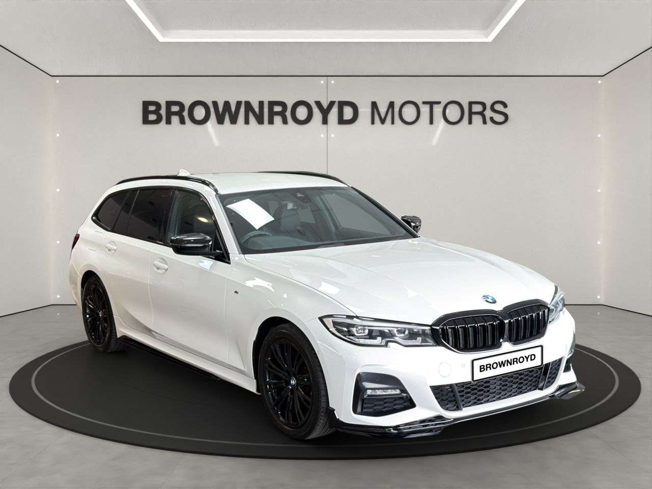 A 2022 BMW 3 SERIES 2.0 320d MHT M Sport Touring 5dr Diesel Hybrid Auto Euro 6 (s/s) (190 ps) A 2022 BMW 3 SERIES 2.0 320d MHT M Sport Touring 5dr Diesel Hybrid Auto Euro 6 (s/s) (190 ps)