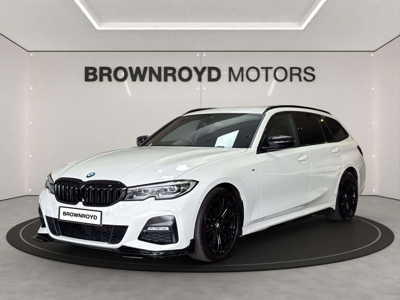 A 2022 BMW 3 SERIES 2.0 320d MHT M Sport Touring 5dr Diesel Hybrid Auto Euro 6 (s/s) (190 ps) A 2022 BMW 3 SERIES 2.0 320d MHT M Sport Touring 5dr Diesel Hybrid Auto Euro 6 (s/s) (190 ps)