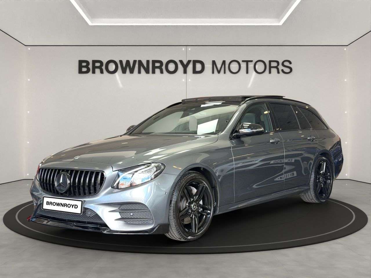 A 2018 MERCEDES-BENZ E-CLASS 2.0 E220d AMG Line (Premium) Estate 5dr Diesel G-Tronic+ Euro 6 (s/s) (194 A 2018 MERCEDES-BENZ E-CLASS 2.0 E220d AMG Line (Premium) Estate 5dr Diesel G-Tronic+ Euro 6 (s/s) (194