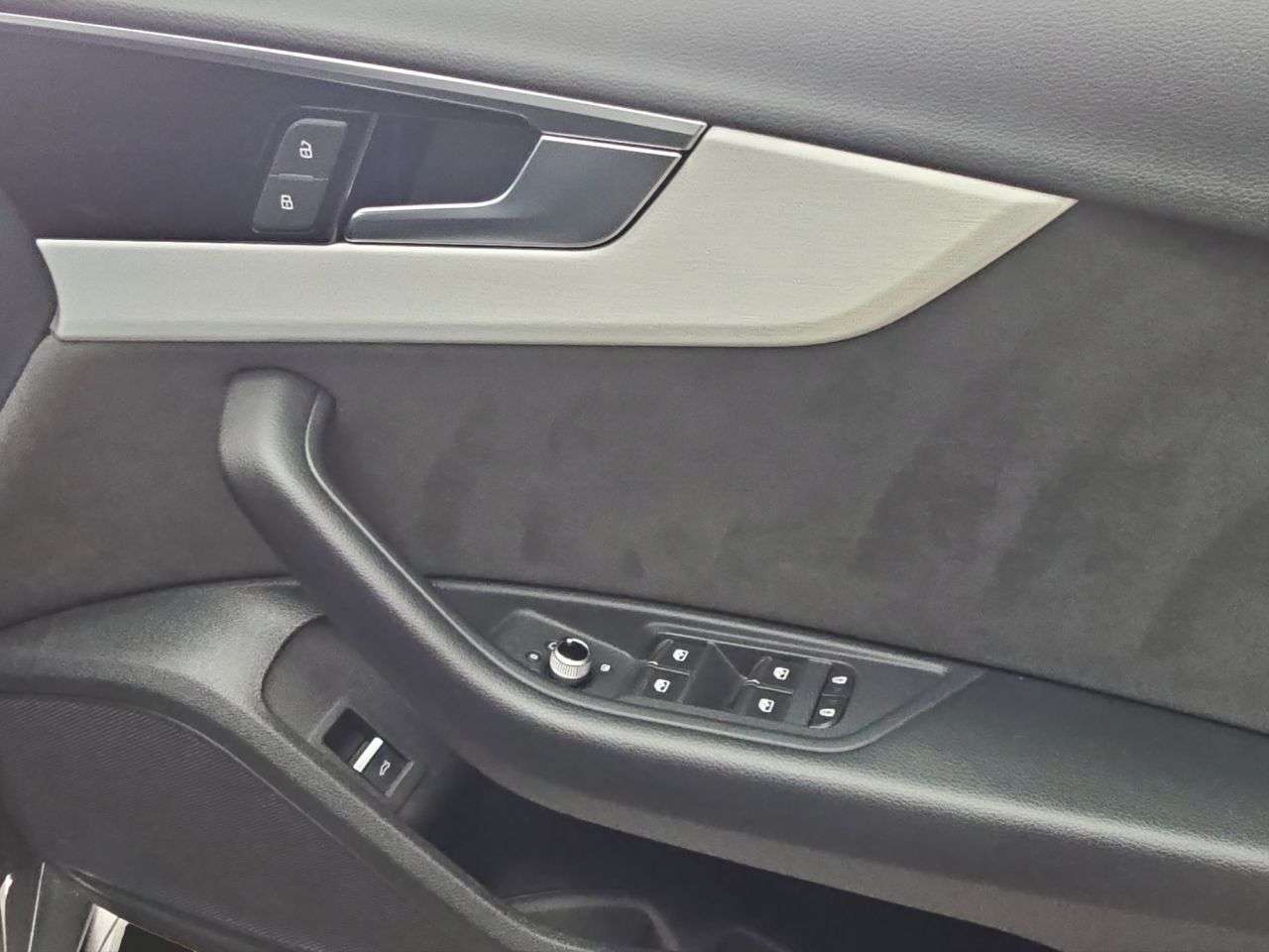 2022 AUDI A4 2022 AUDI A4