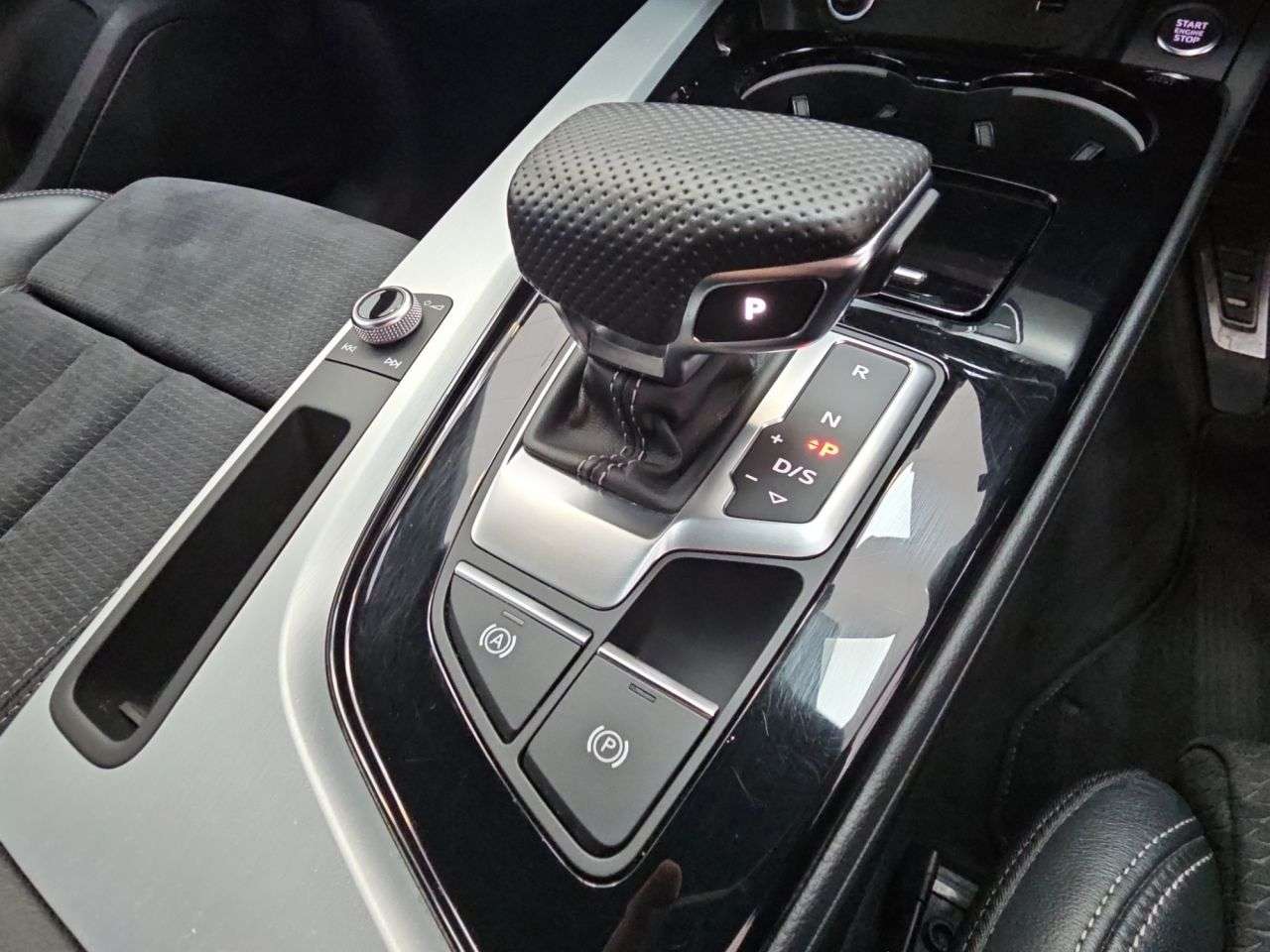 2022 AUDI A4 2022 AUDI A4