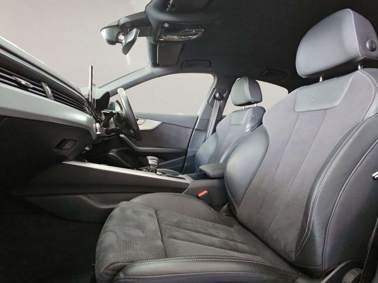 2022 AUDI A4 2022 AUDI A4