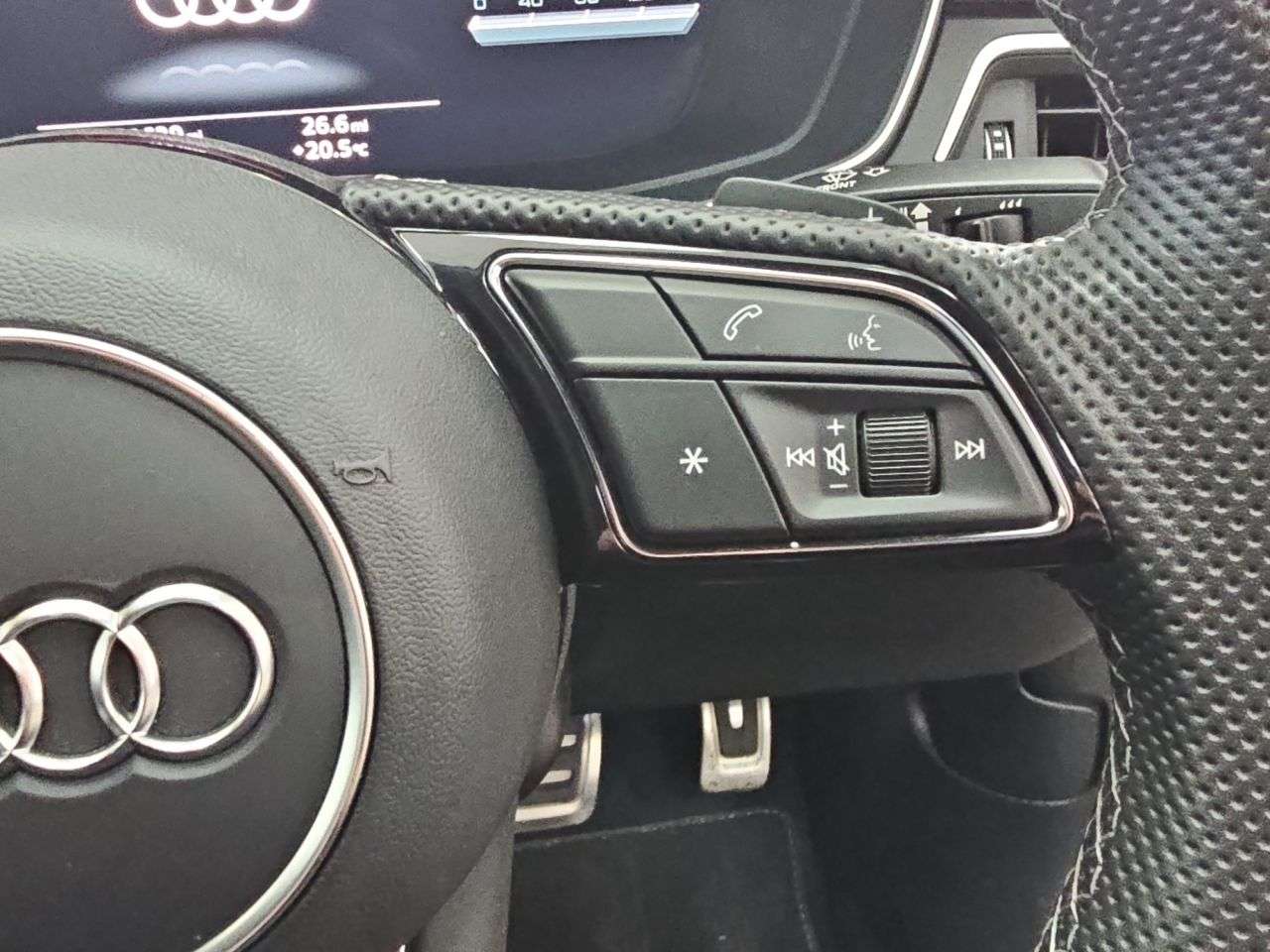 2022 AUDI A4 2022 AUDI A4