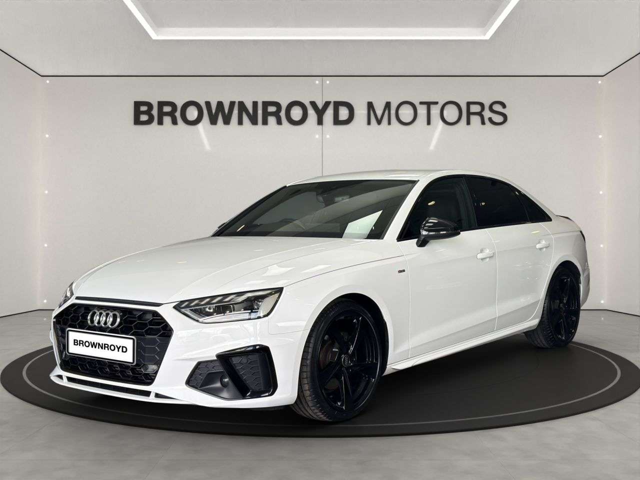 A 2022 AUDI A4 2.0 TFSI 35 S line Saloon 4dr Petrol S Tronic Euro 6 (s/s) (150 ps) A 2022 AUDI A4 2.0 TFSI 35 S line Saloon 4dr Petrol S Tronic Euro 6 (s/s) (150 ps)