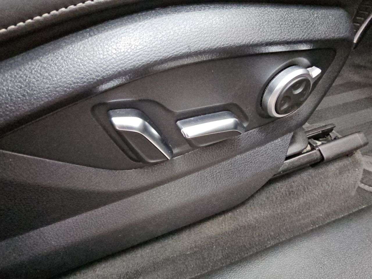2018 AUDI Q7 2018 AUDI Q7