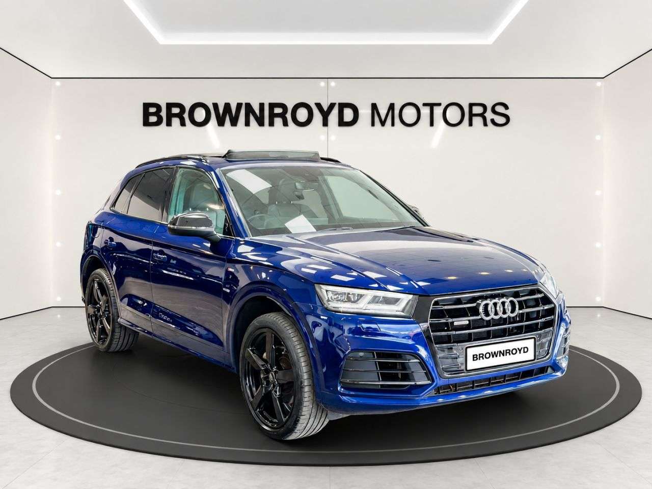 A 2018 AUDI Q5 2.0 TDI S line SUV 5dr Diesel S Tronic quattro Euro 6 (s/s) (190 ps) A 2018 AUDI Q5 2.0 TDI S line SUV 5dr Diesel S Tronic quattro Euro 6 (s/s) (190 ps)