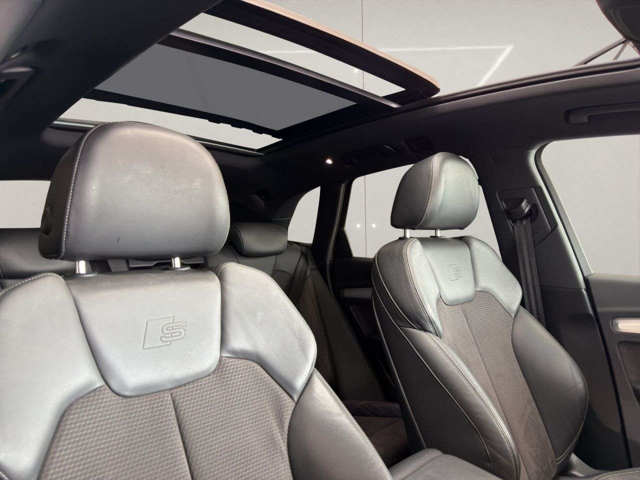 2018 AUDI Q5 2018 AUDI Q5