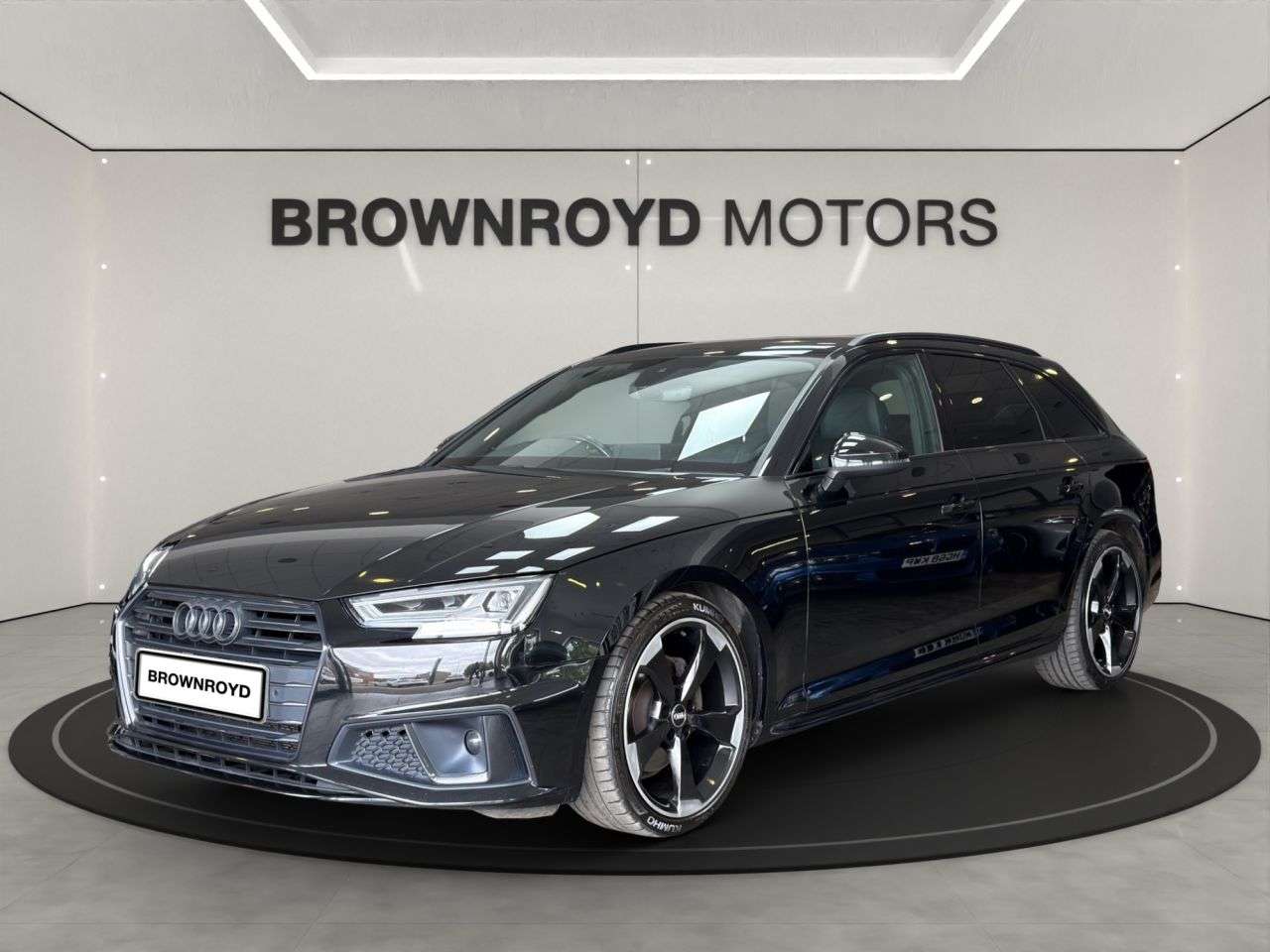 A 2019 AUDI A4 AVANT 2.0 TDI 35 Black Edition Estate 5dr Diesel S Tronic Euro 6 (s/s) (150 ps) A 2019 AUDI A4 AVANT 2.0 TDI 35 Black Edition Estate 5dr Diesel S Tronic Euro 6 (s/s) (150 ps)