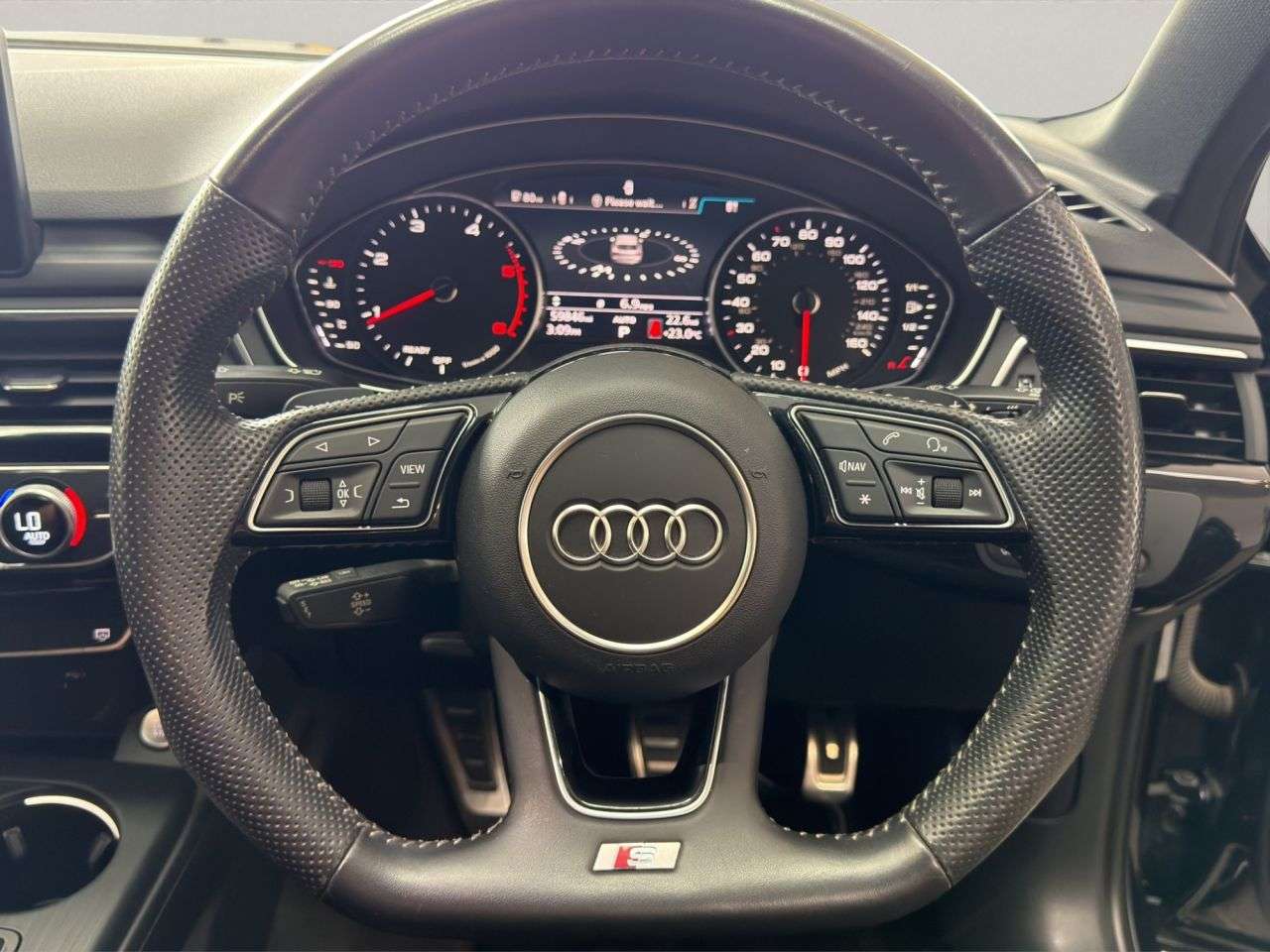 2019 AUDI A4 AVANT 2019 AUDI A4 AVANT