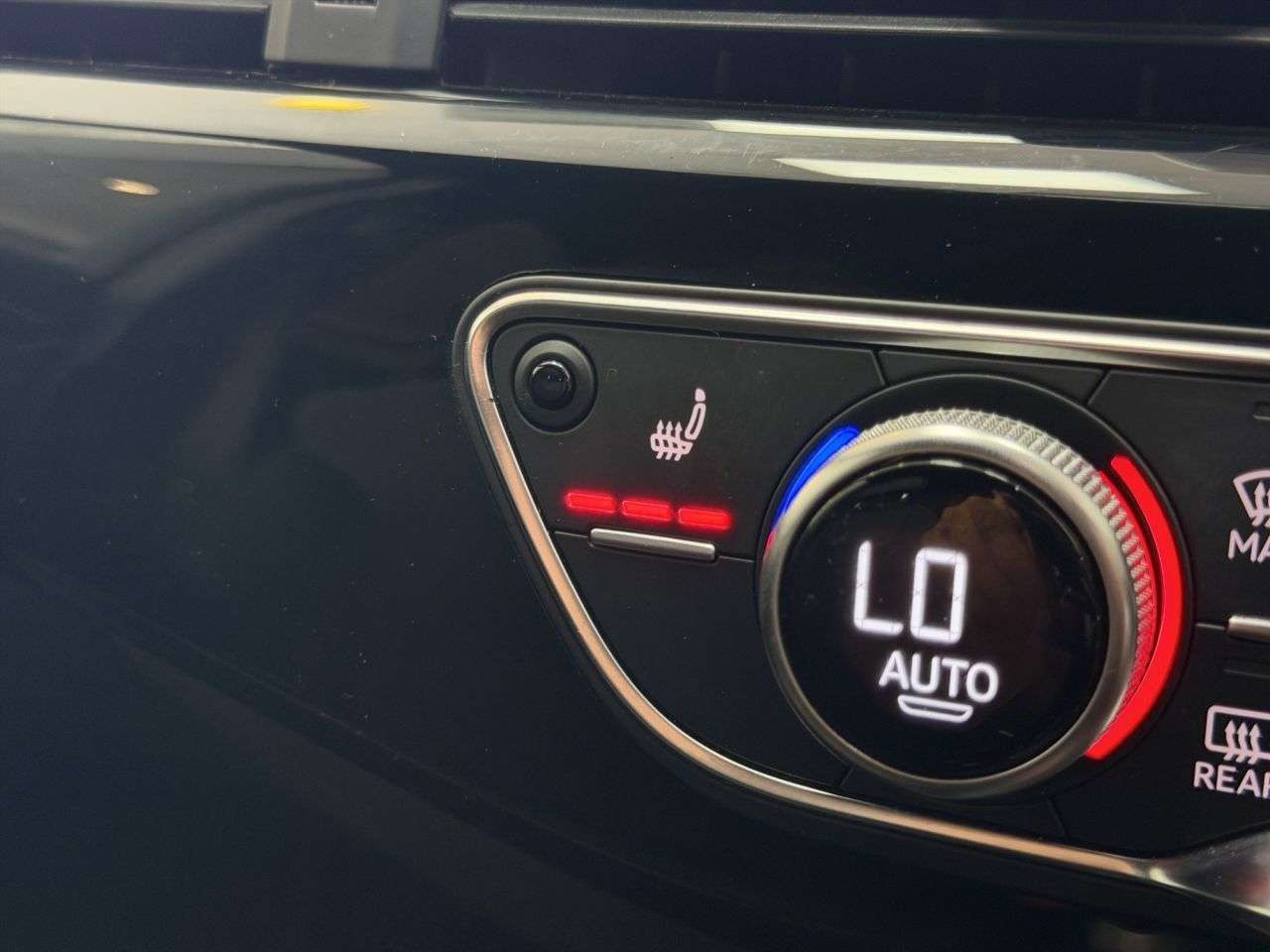 2019 AUDI A4 AVANT 2019 AUDI A4 AVANT