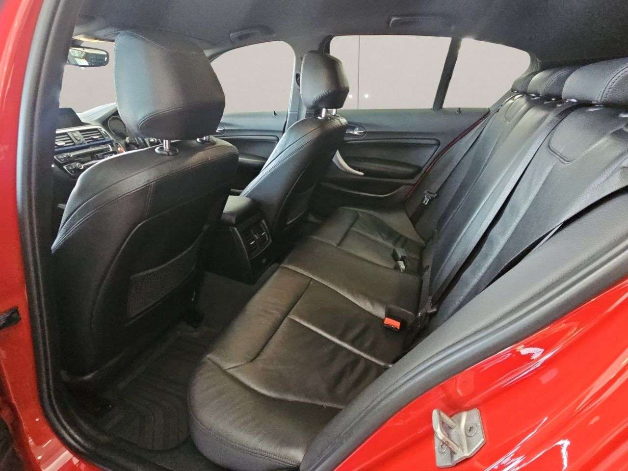 2017 BMW 1 SERIES 2017 BMW 1 SERIES