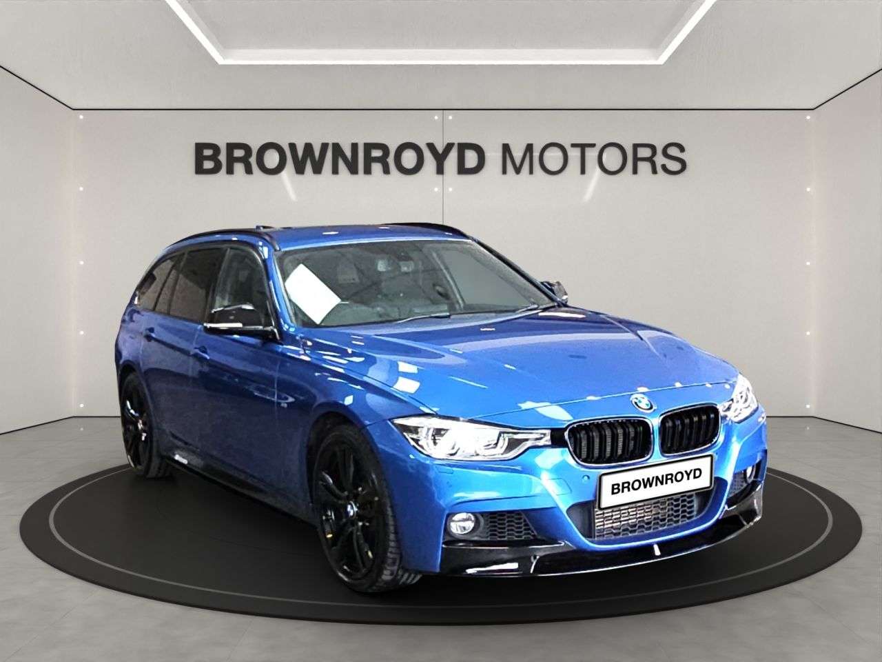 A 2017 BMW 3 SERIES 3.0 335d M Sport Touring 5dr Diesel Auto xDrive Euro 6 (s/s) (313 ps) A 2017 BMW 3 SERIES 3.0 335d M Sport Touring 5dr Diesel Auto xDrive Euro 6 (s/s) (313 ps)