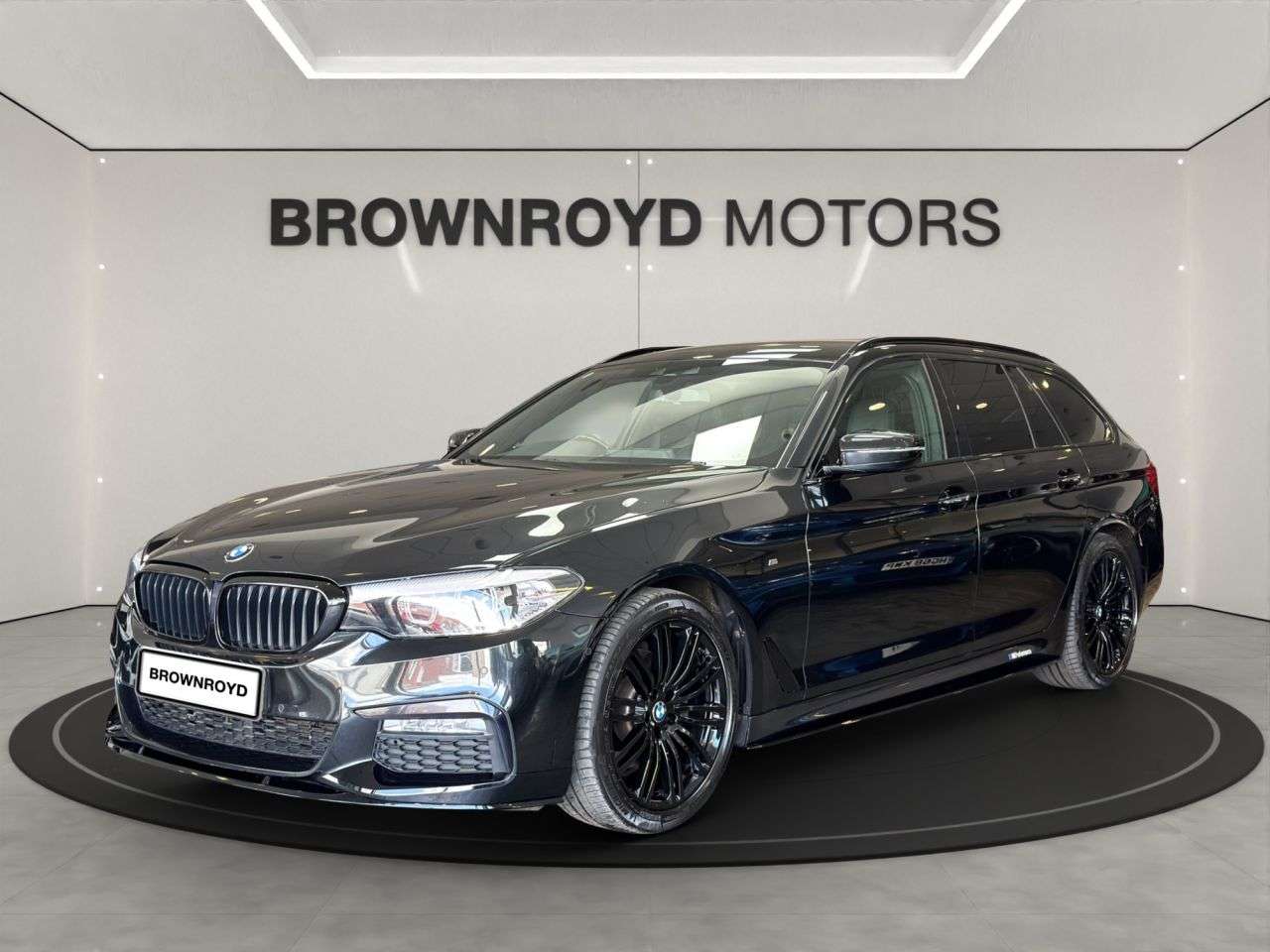 A 2018 BMW 5 SERIES 2.0 520d M Sport Touring 5dr Diesel Auto xDrive Euro 6 (s/s) (190 ps) A 2018 BMW 5 SERIES 2.0 520d M Sport Touring 5dr Diesel Auto xDrive Euro 6 (s/s) (190 ps)