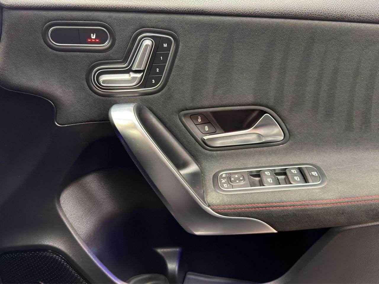2018 MERCEDES-BENZ A CLASS 2018 MERCEDES-BENZ A CLASS