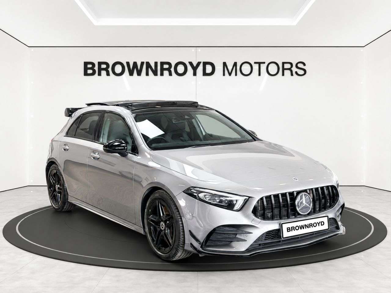 A 2018 MERCEDES-BENZ A CLASS 2.0 A250 AMG Line (Premium Plus) Hatchback 5dr Petrol 7G-DCT Euro 6 (s/s) ( A 2018 MERCEDES-BENZ A CLASS 2.0 A250 AMG Line (Premium Plus) Hatchback 5dr Petrol 7G-DCT Euro 6 (s/s) (