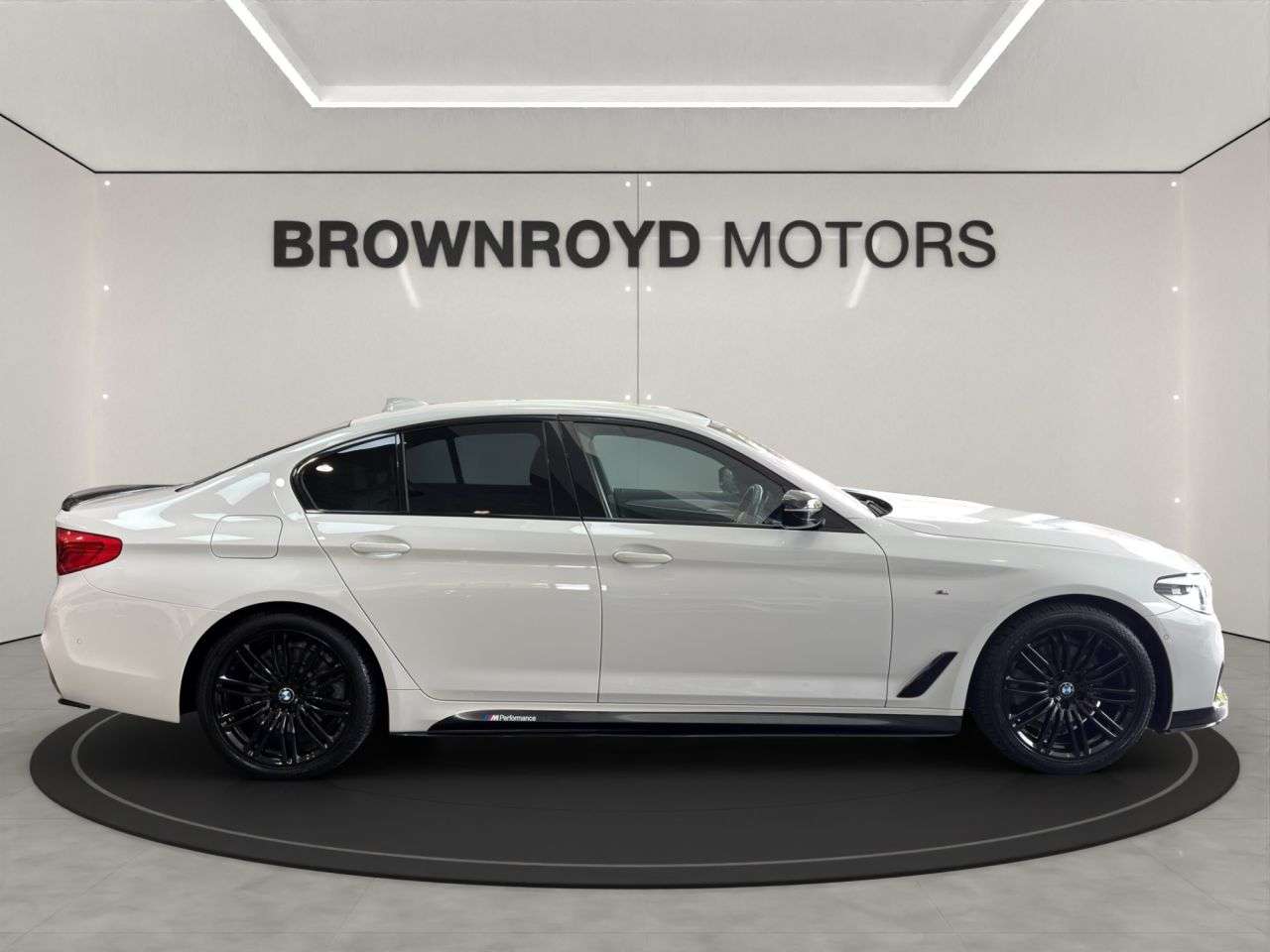2019 BMW 5 SERIES 2019 BMW 5 SERIES