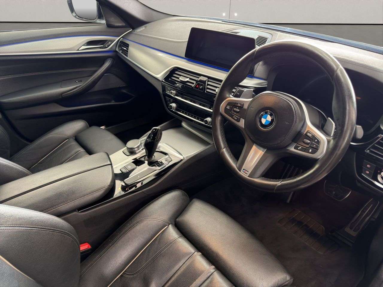 2019 BMW 5 SERIES 2019 BMW 5 SERIES