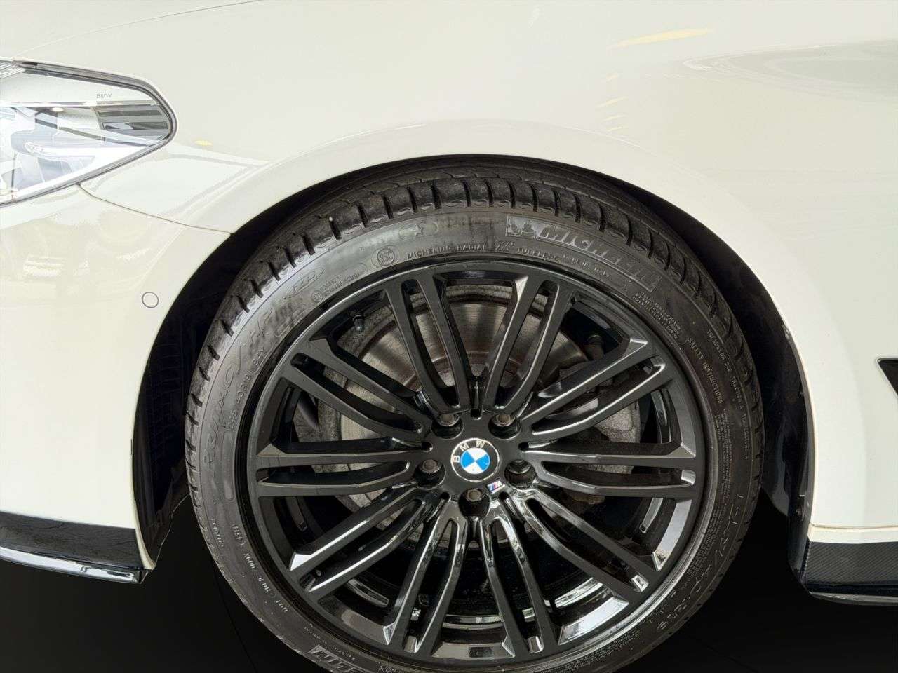 2019 BMW 5 SERIES 2019 BMW 5 SERIES