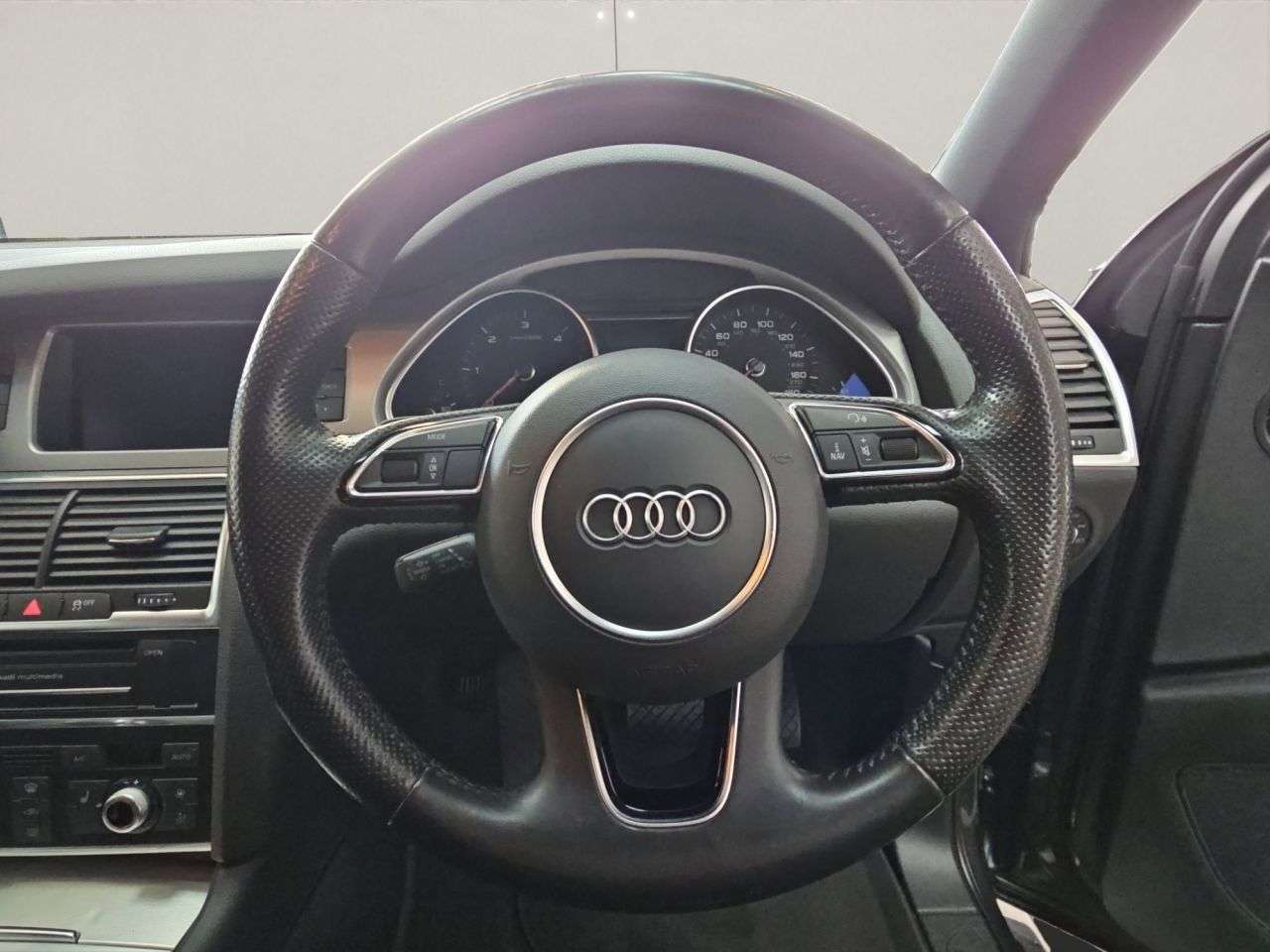 2015 AUDI Q7 2015 AUDI Q7