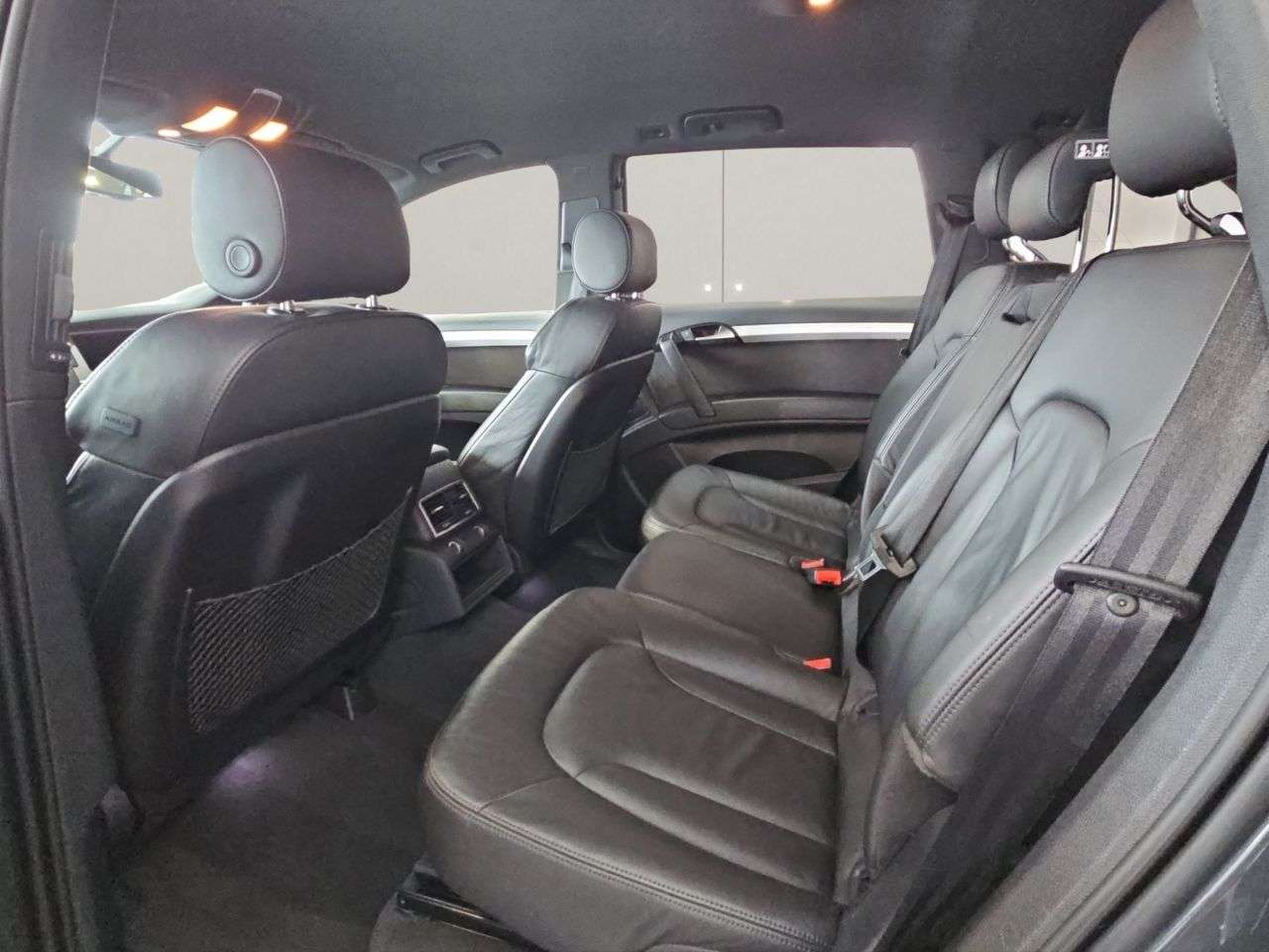 2015 AUDI Q7 2015 AUDI Q7