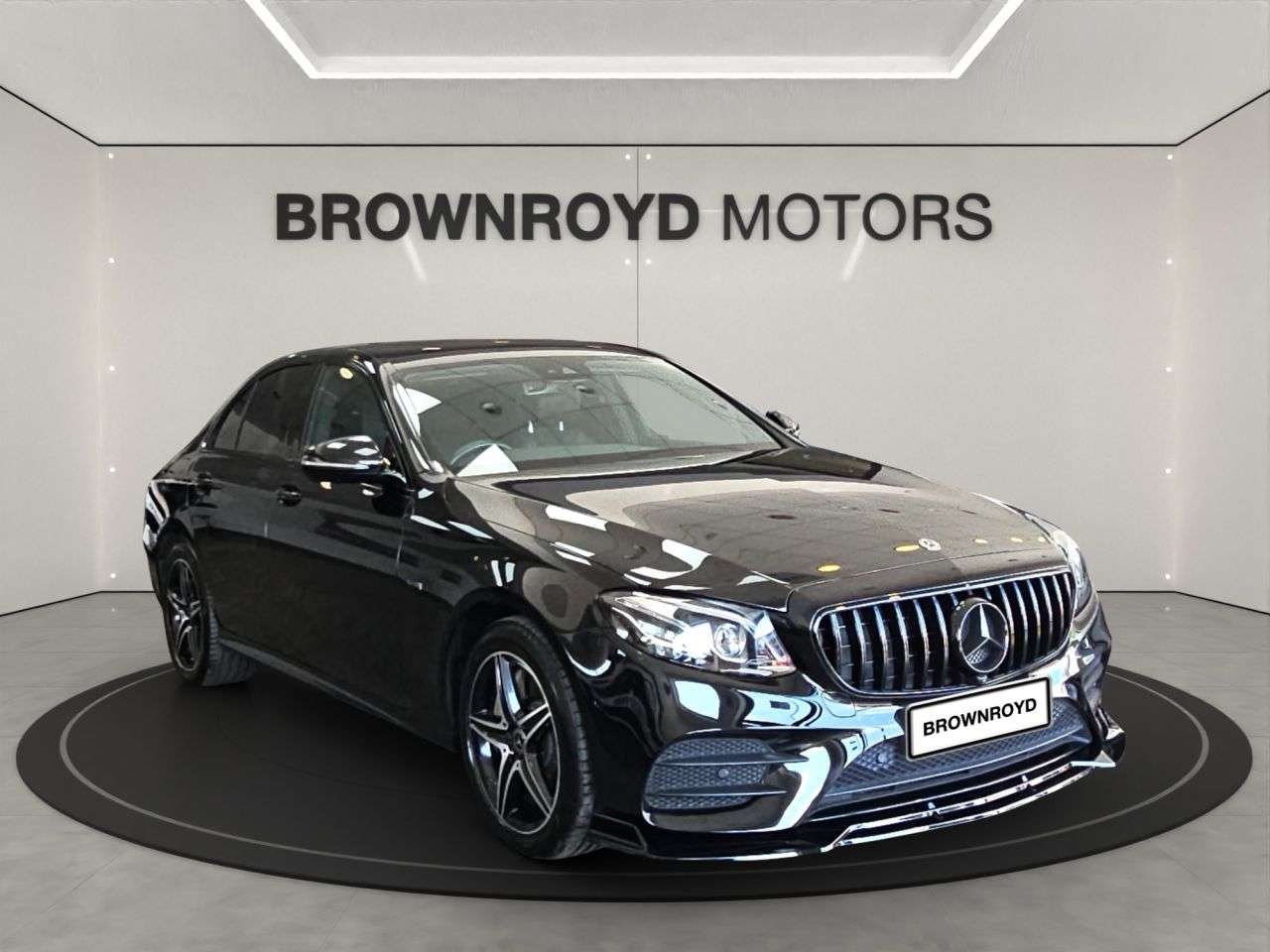 A 2019 MERCEDES-BENZ E CLASS 2.0 E300de 13.5kWh AMG Line (Premium) Saloon 4dr Diesel Plug-in Hybrid G-Tr A 2019 MERCEDES-BENZ E CLASS 2.0 E300de 13.5kWh AMG Line (Premium) Saloon 4dr Diesel Plug-in Hybrid G-Tr