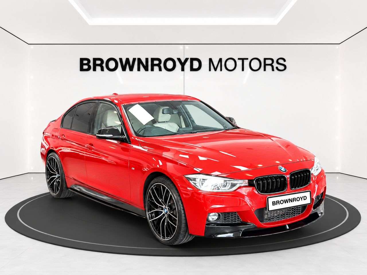 A 2016 BMW 3 SERIES 3.0 335d M Sport Saloon 4dr Diesel Auto xDrive Euro 6 (s/s) (313 ps) A 2016 BMW 3 SERIES 3.0 335d M Sport Saloon 4dr Diesel Auto xDrive Euro 6 (s/s) (313 ps)