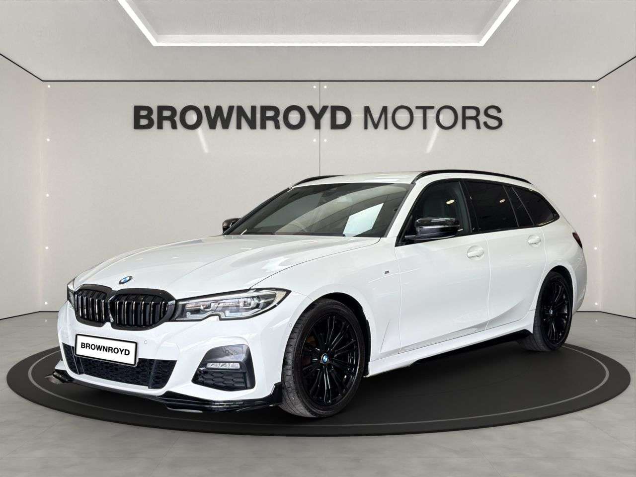 A 2019 BMW 3 SERIES 2.0 320d M Sport Touring 5dr Diesel Auto Euro 6 (s/s) (190 ps) A 2019 BMW 3 SERIES 2.0 320d M Sport Touring 5dr Diesel Auto Euro 6 (s/s) (190 ps)