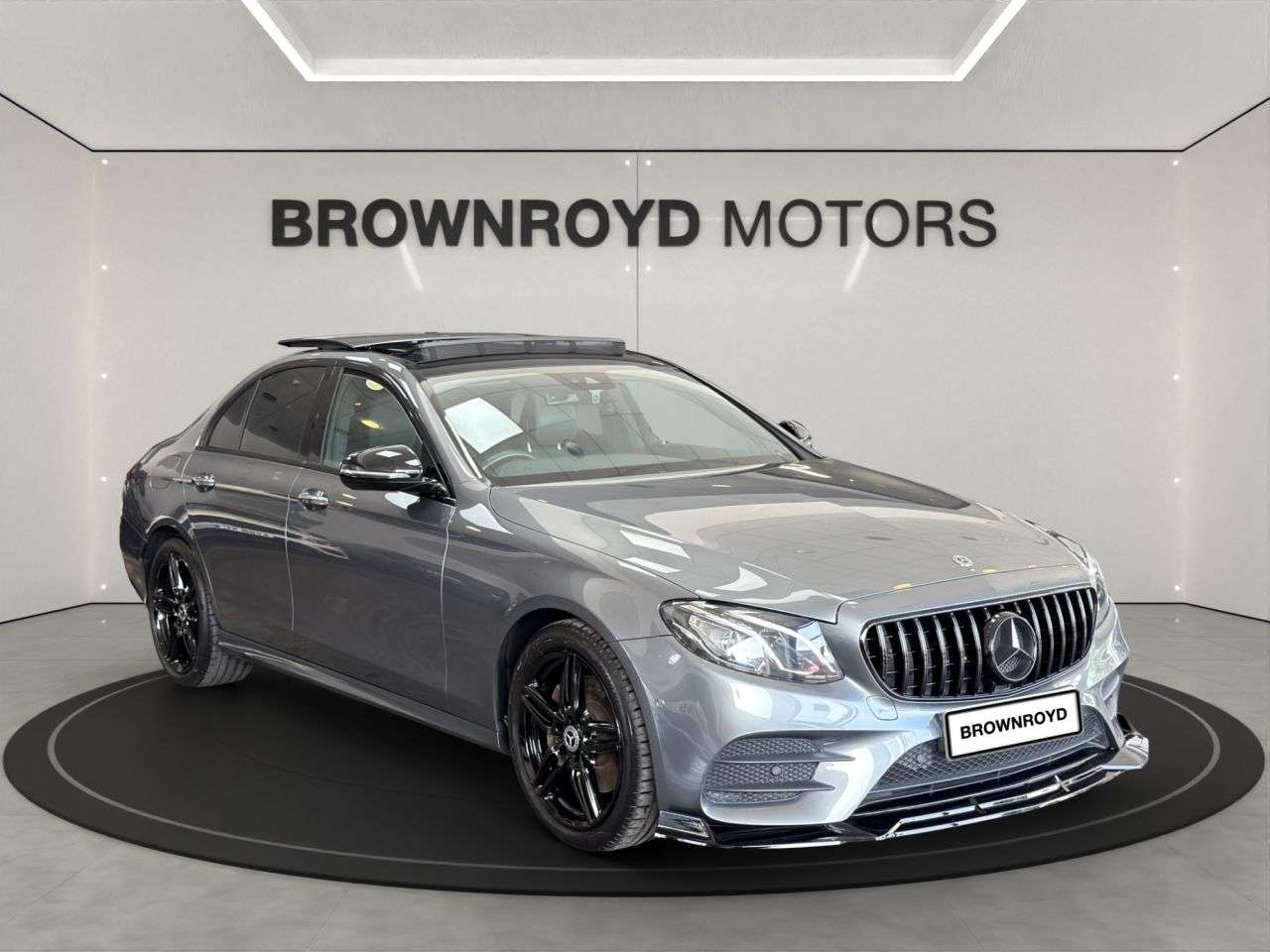 A 2017 MERCEDES-BENZ E CLASS 2.0 E220d AMG Line (Premium) Saloon 4dr Diesel G-Tronic+ Euro 6 (s/s) (194 A 2017 MERCEDES-BENZ E CLASS 2.0 E220d AMG Line (Premium) Saloon 4dr Diesel G-Tronic+ Euro 6 (s/s) (194