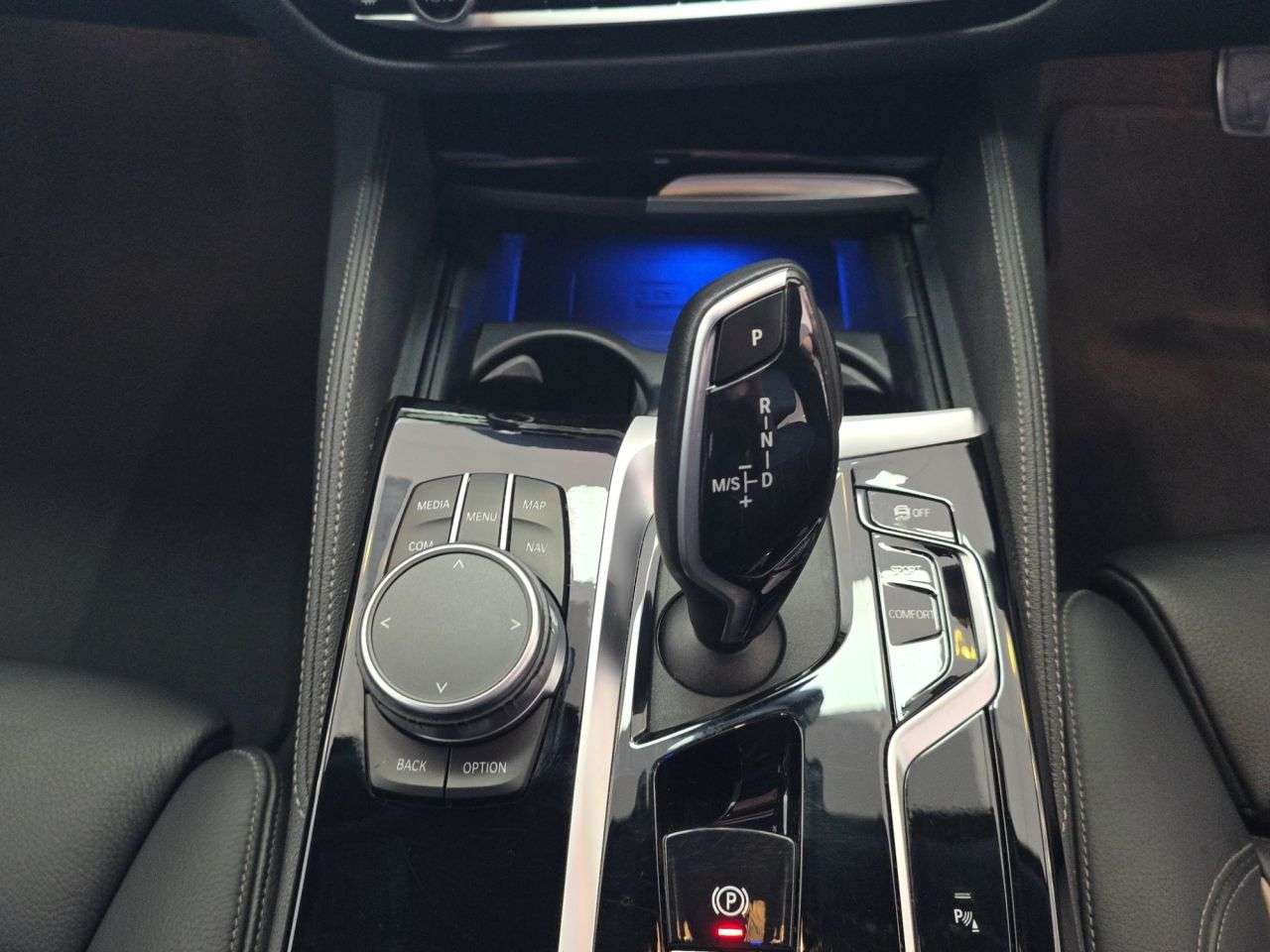 2020 BMW 5 SERIES 2020 BMW 5 SERIES