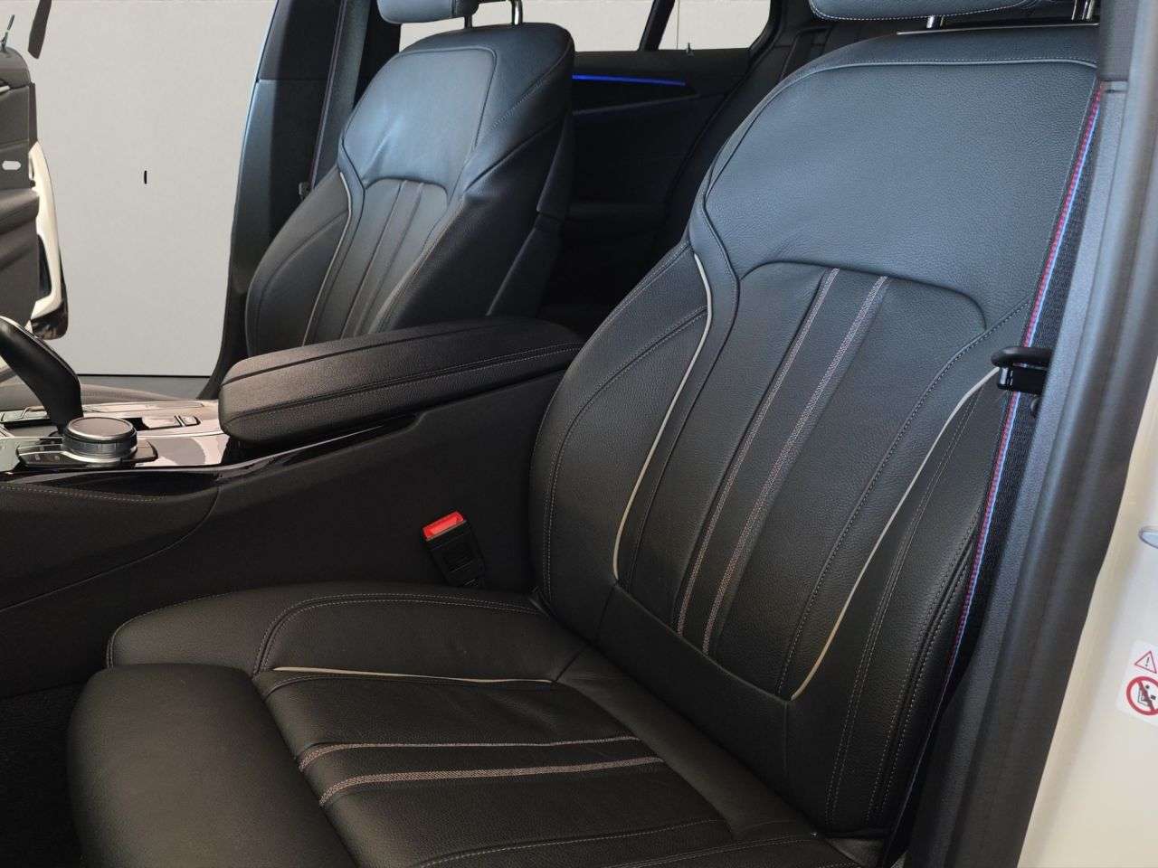 2020 BMW 5 SERIES 2020 BMW 5 SERIES