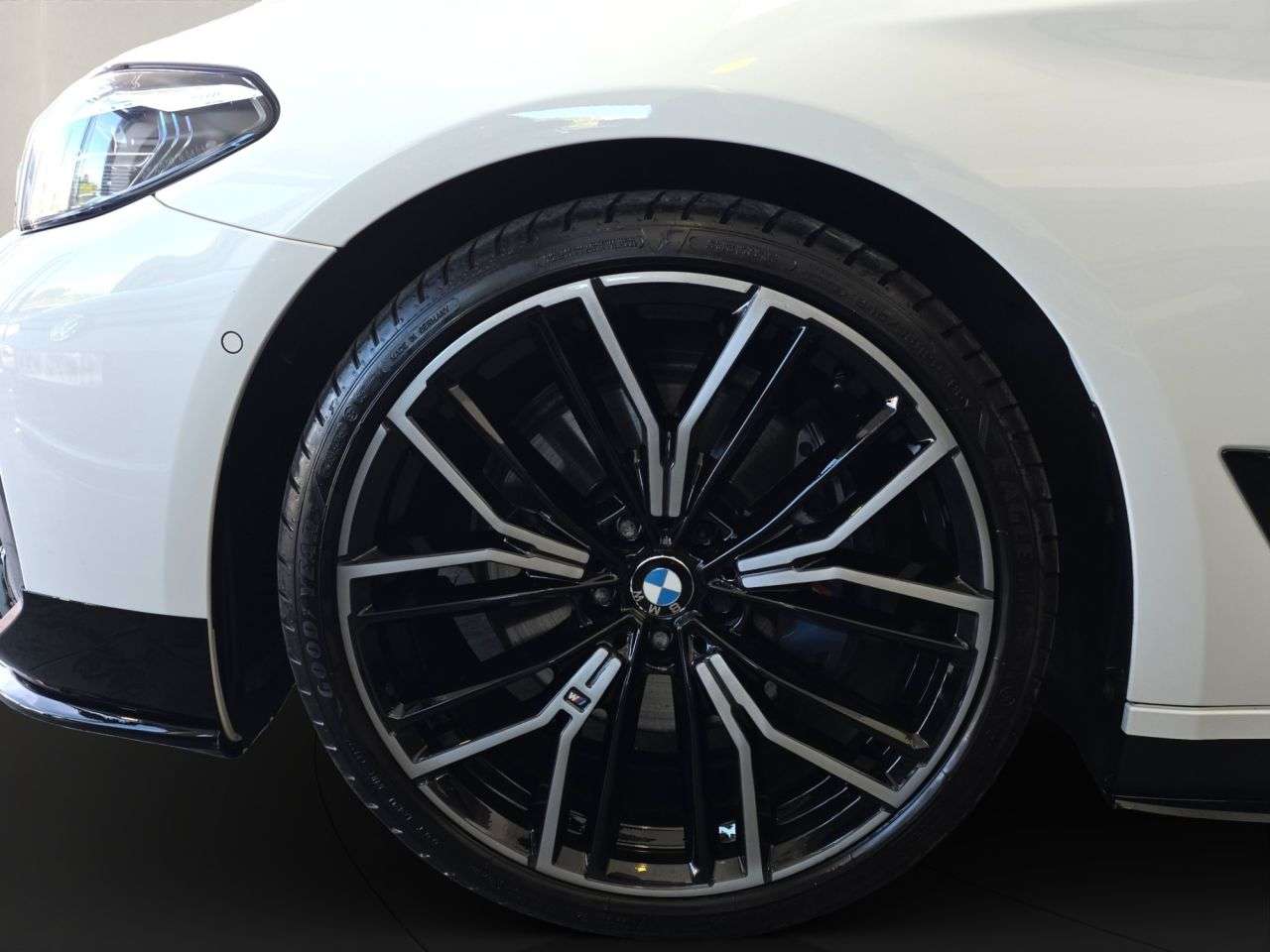 2020 BMW 5 SERIES 2020 BMW 5 SERIES